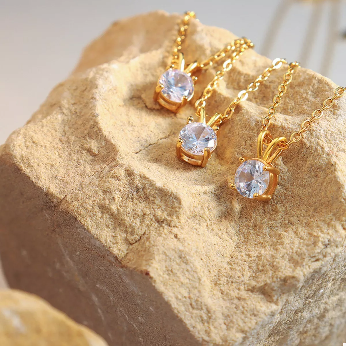 18K Gold-Plated Pendant Necklace - Image 5