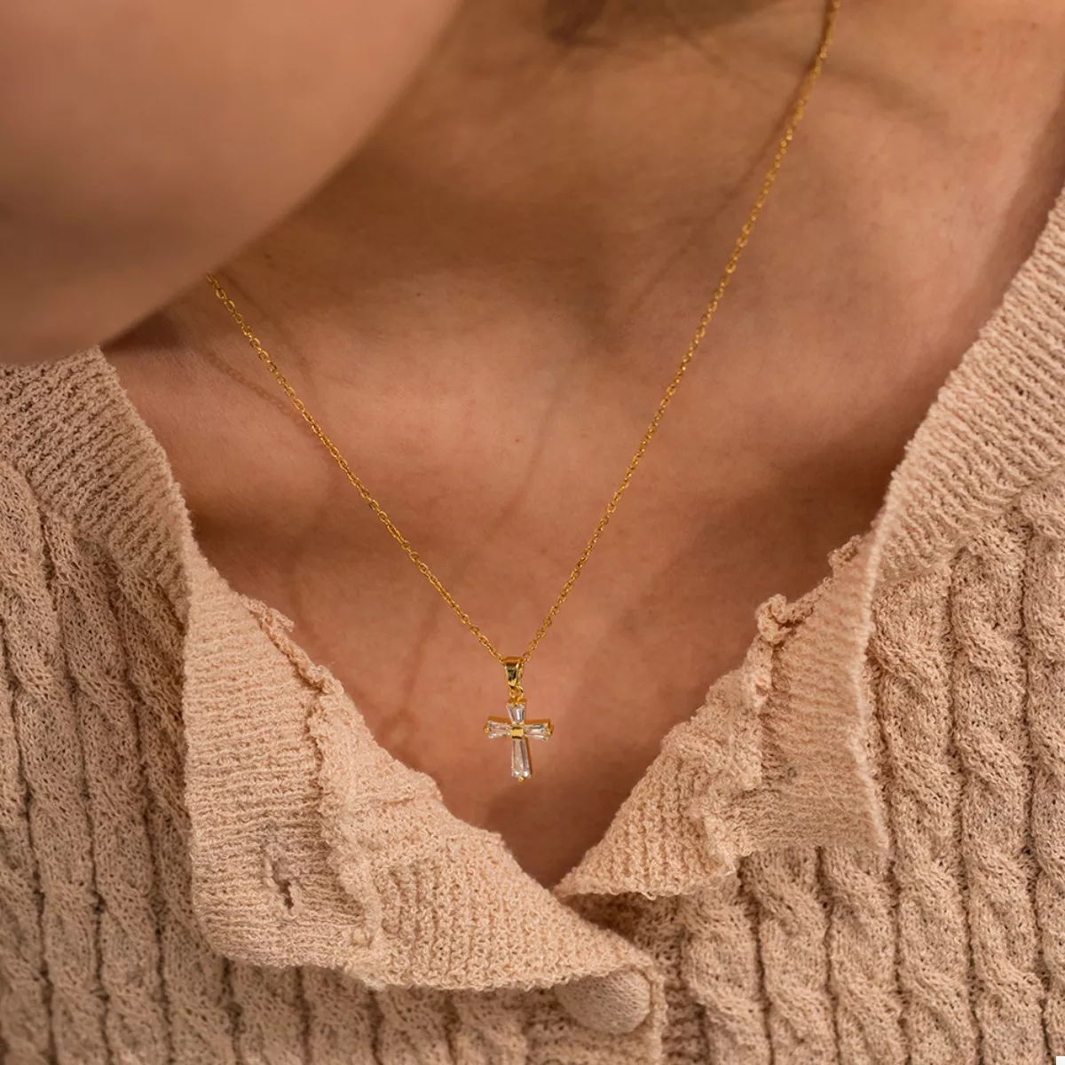 18K Gold-Plated Stainless Steel Zircon Cross Necklace - Image 2