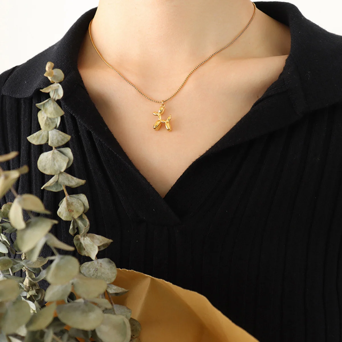 18K Gold-Plated Titanium Steel Puppy Shape Pendant Necklace - Image 2