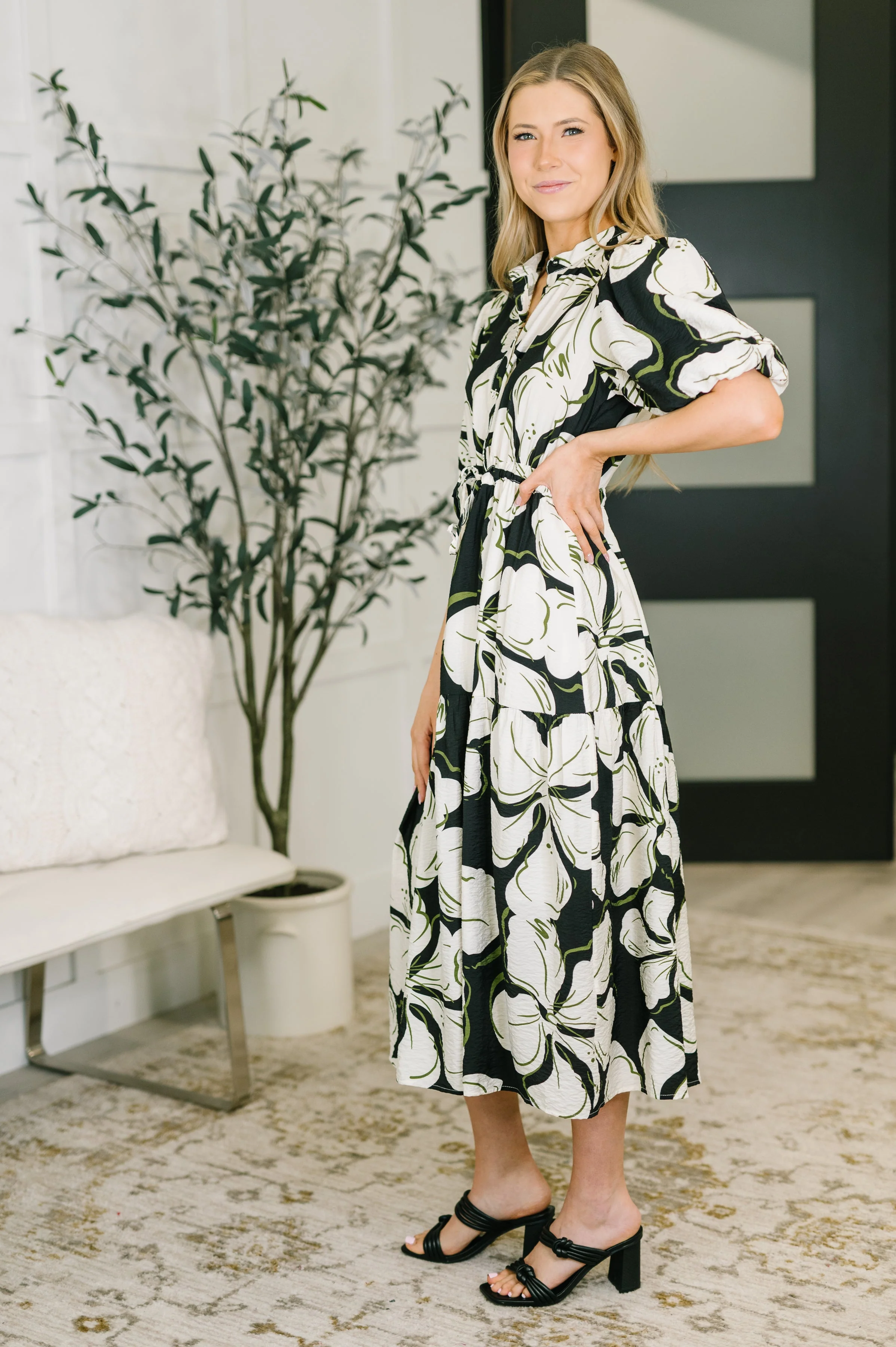 Art Show Puff Sleeve Midi Dress - Image 4