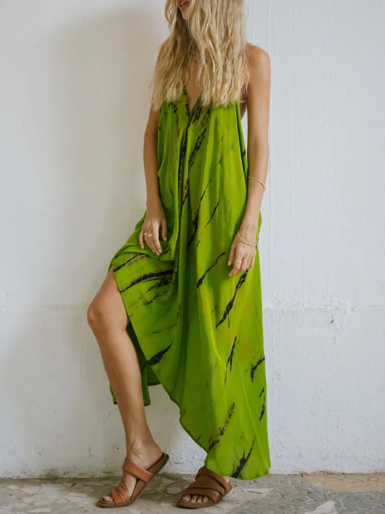 Asymmetrical Hem Printed Halter Neck Dress - Image 13