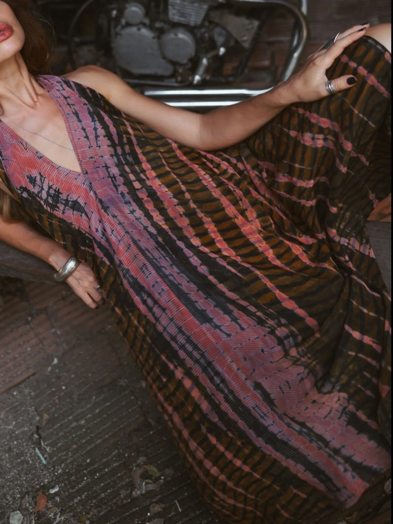 Asymmetrical Hem Printed Halter Neck Dress - Image 25