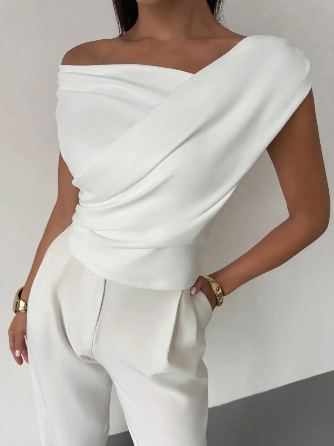Asymmetrical Ruched Short Sleeve Top - Image 6