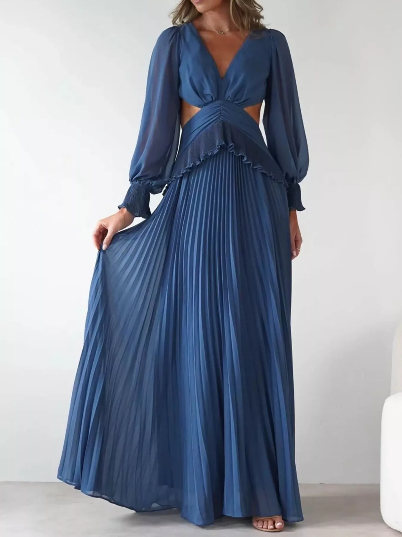 Backless Pleated Long Sleeve Maxi Dress - Image 8