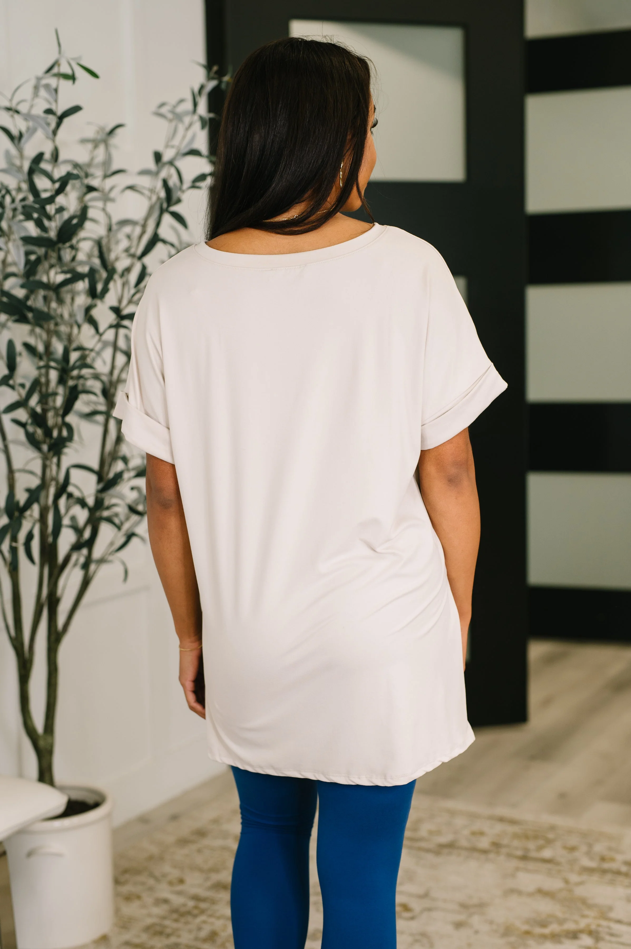 Basic Layering Relaxed V-Neck Tee - Image 4