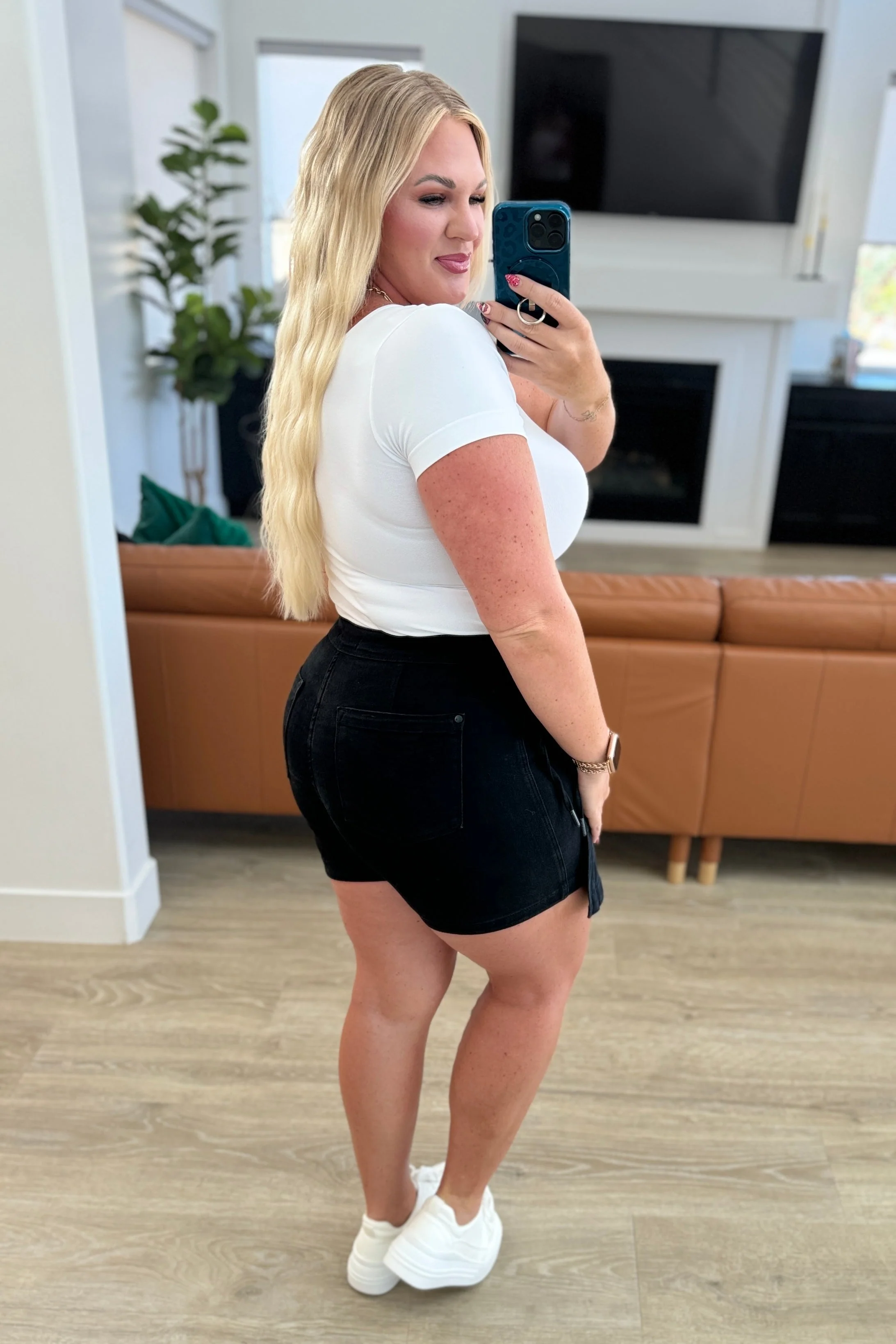 Bentli High Rise Side Tie Denim Skort in Black - Image 23