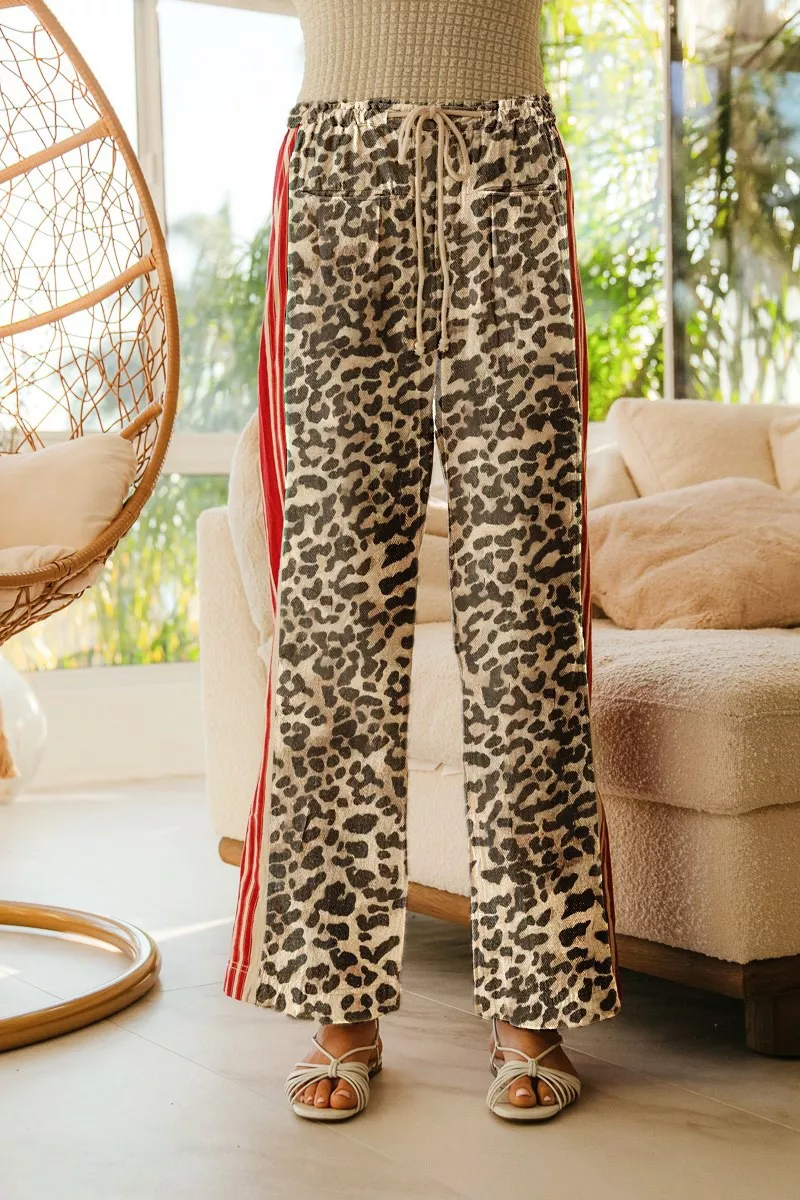 BiBi Leopard Print Pants with Side Contrast and Tucking Welt Pocke - Image 13