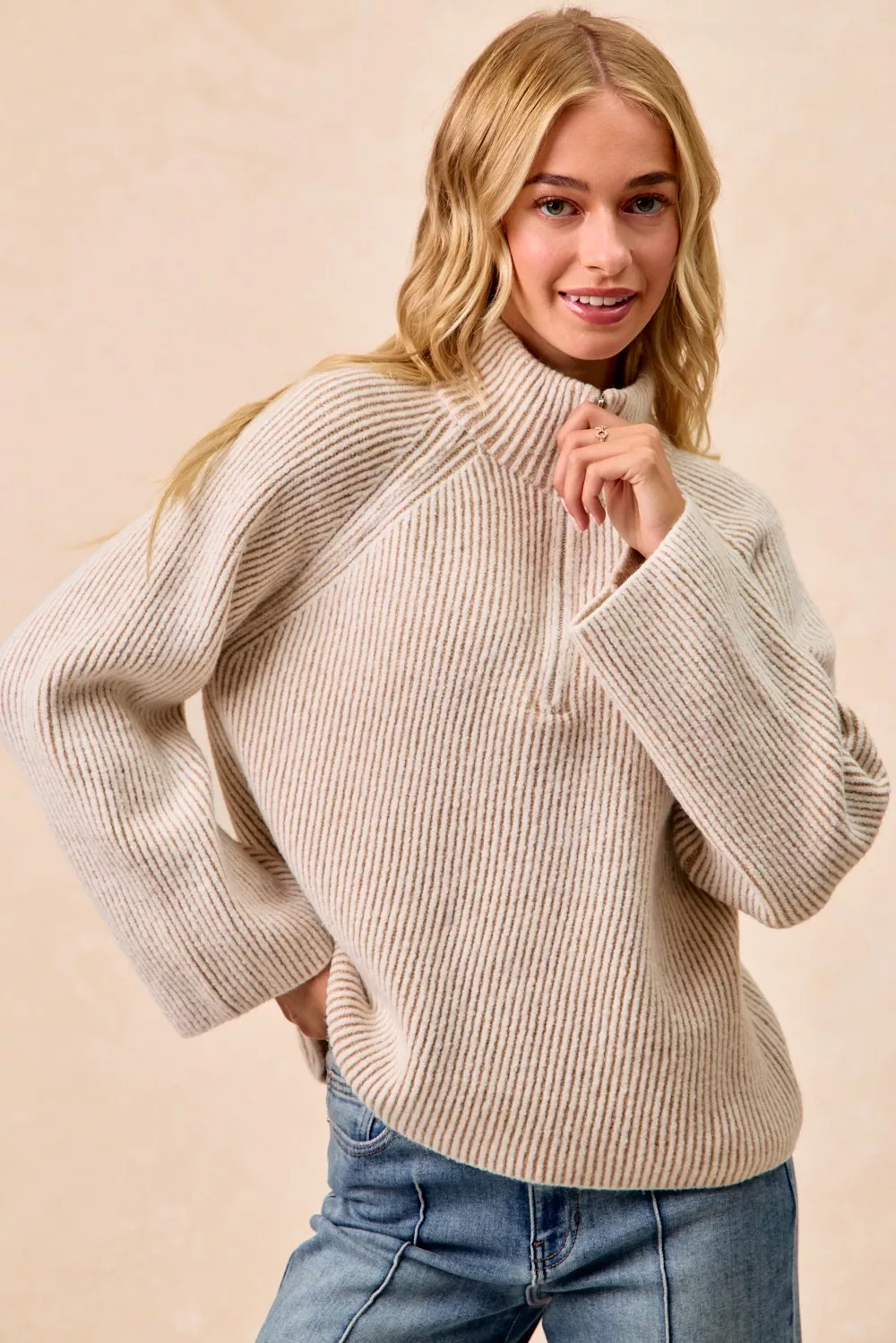 BiBi Two Tone Rib Texured Knit Collared Top with Zip Up - Image 2