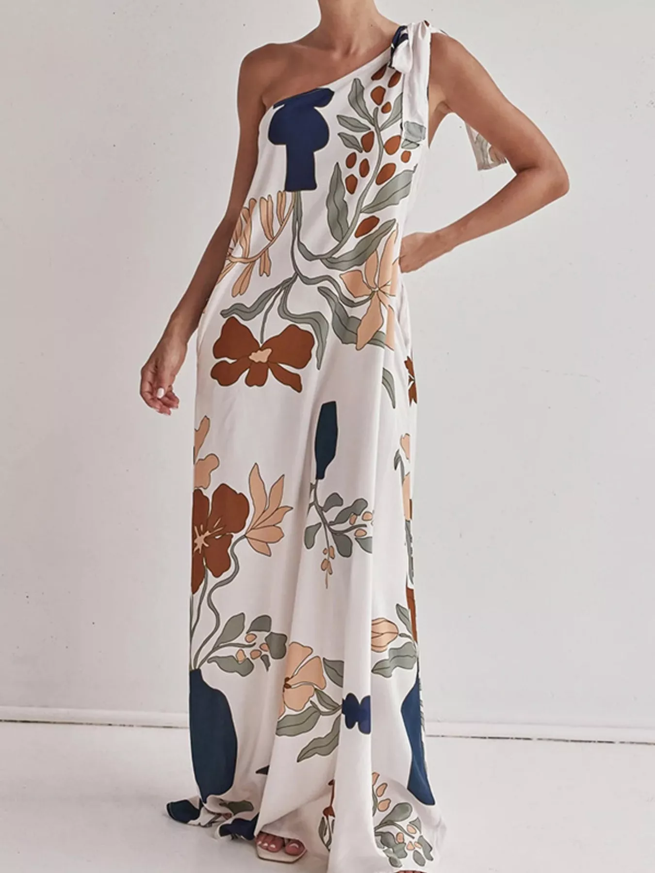 Bohemian Floral Print One-Shoulder Maxi Dress - Image 5