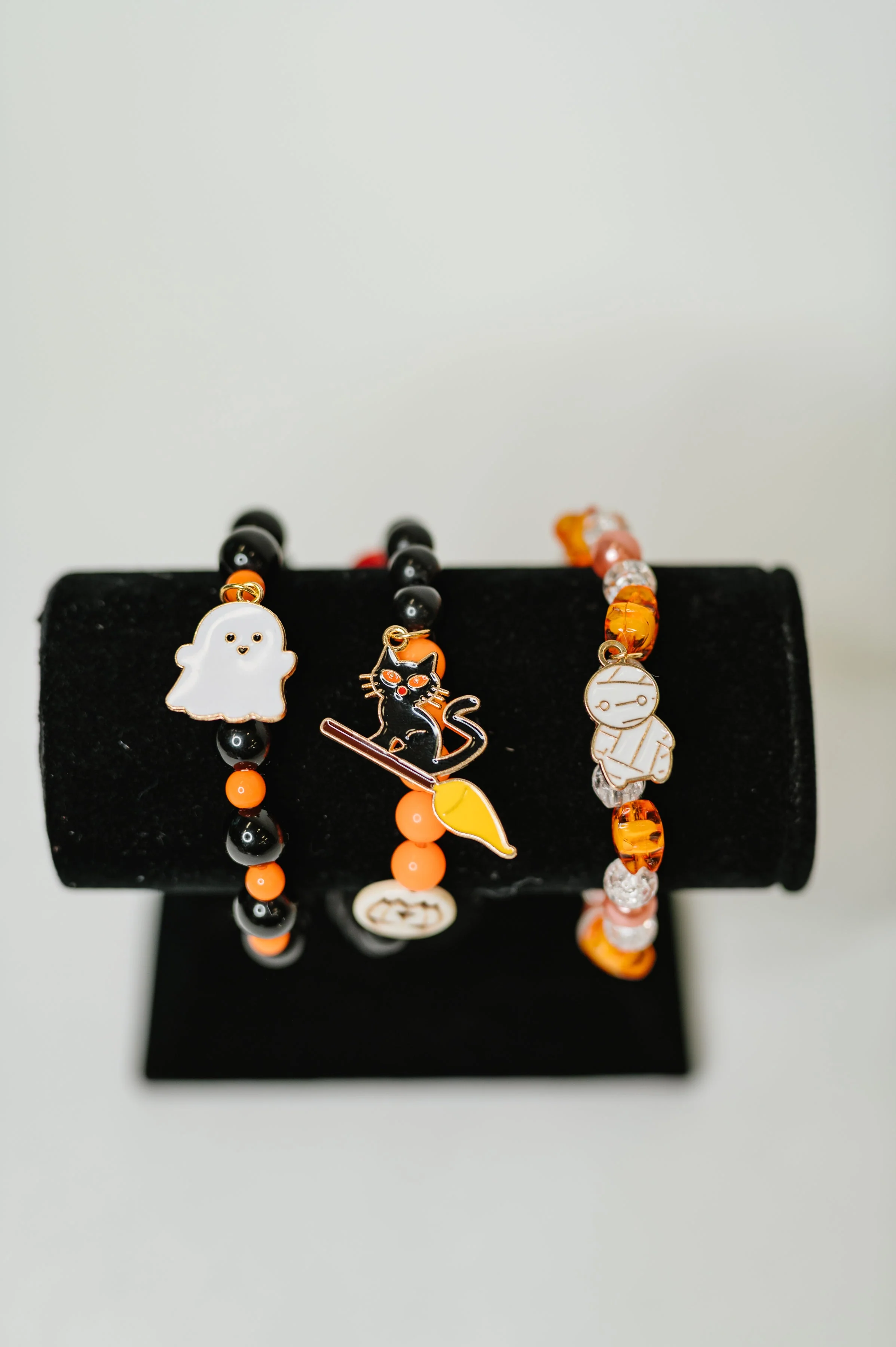 Boo Crew Elastic Beaded Bracelet Stack - Image 5