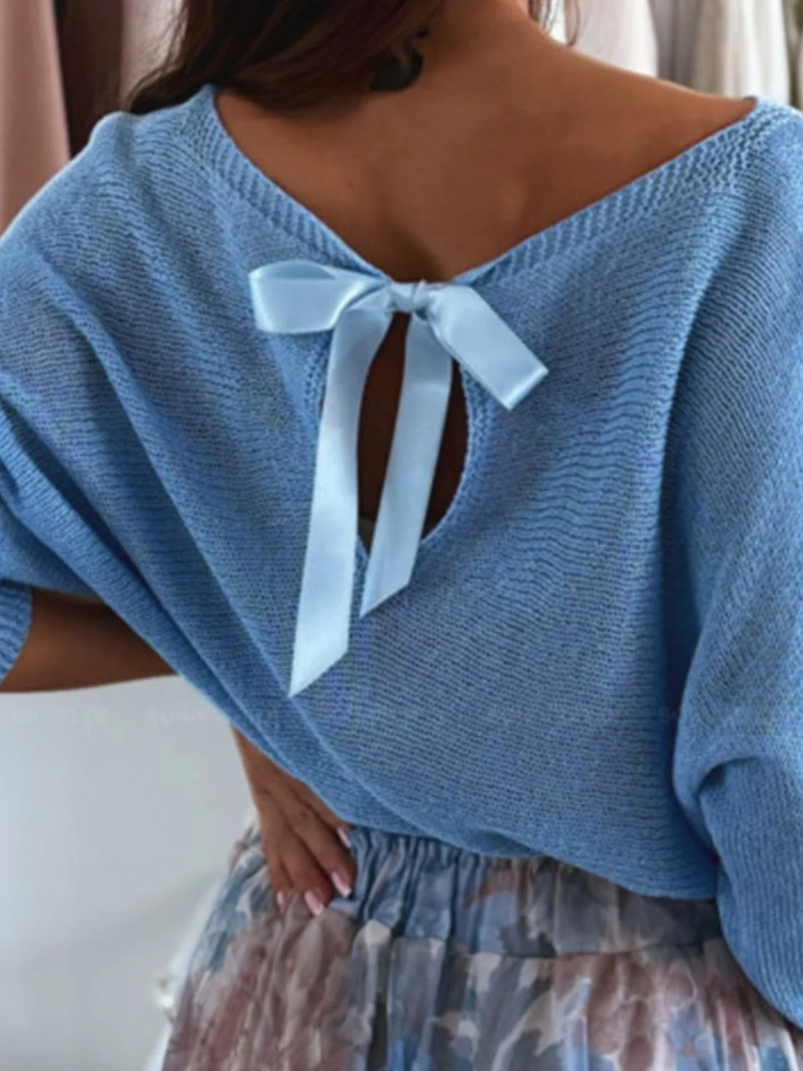 Bow Back Boat Neck Batwing Sleeve Sweater - Image 12