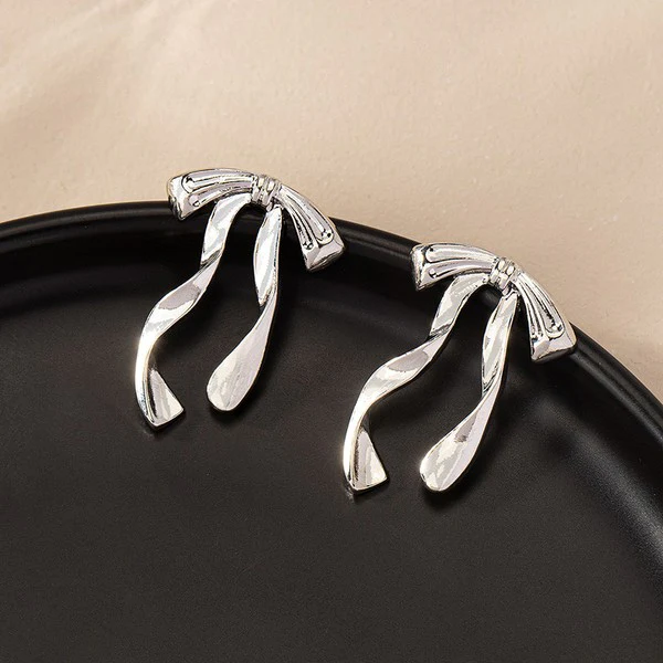 Bow earrings - Image 19