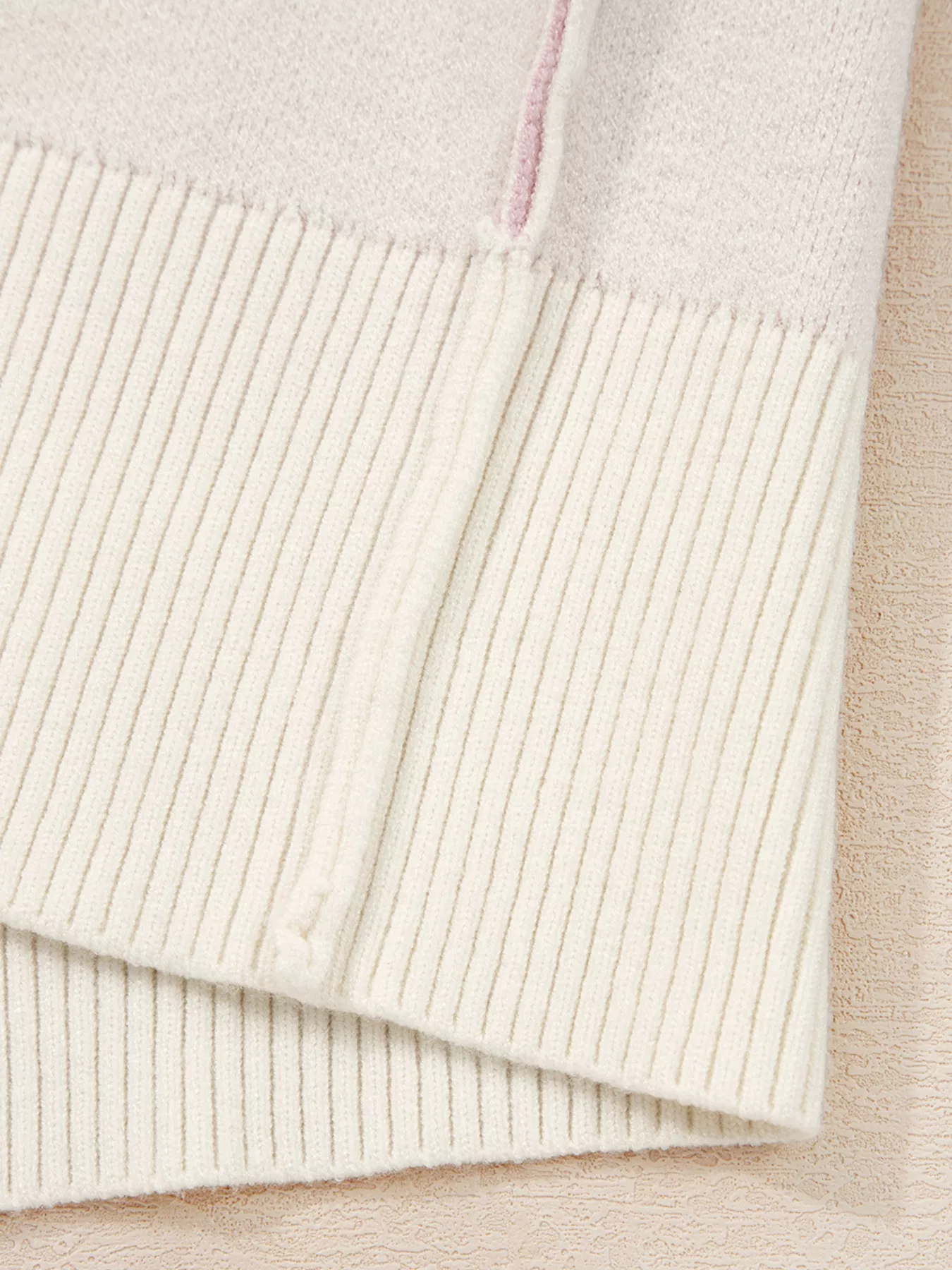 Bow Print Ribbed Trim Exposed Seam Drop Shoulder Loose Sweater - Image 5