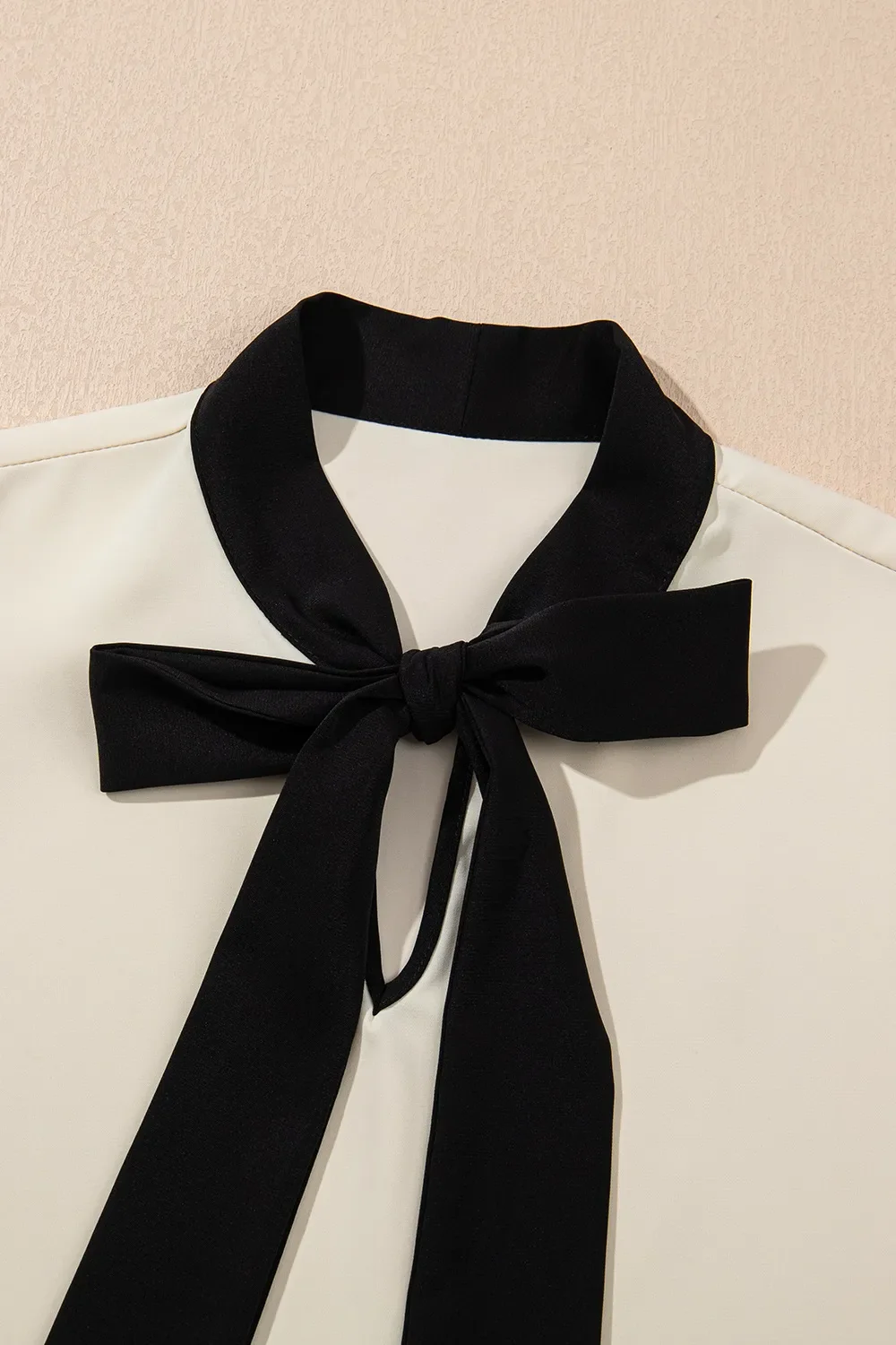 Bow Tie Contrast Short Sleeve Blouse - Image 8