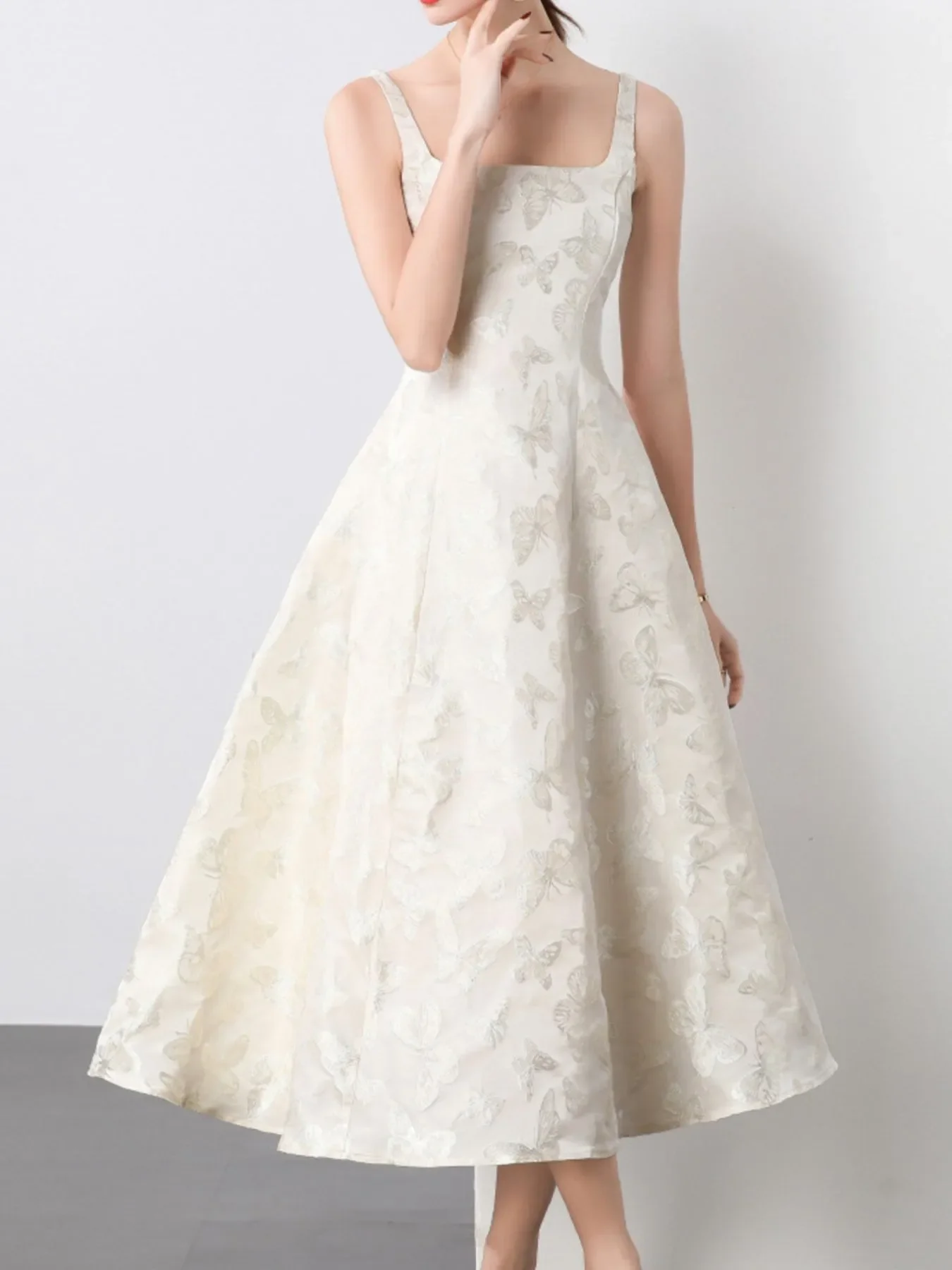 Butterfly Pattern A-Line Sleeveless Midi Dress - Image 2