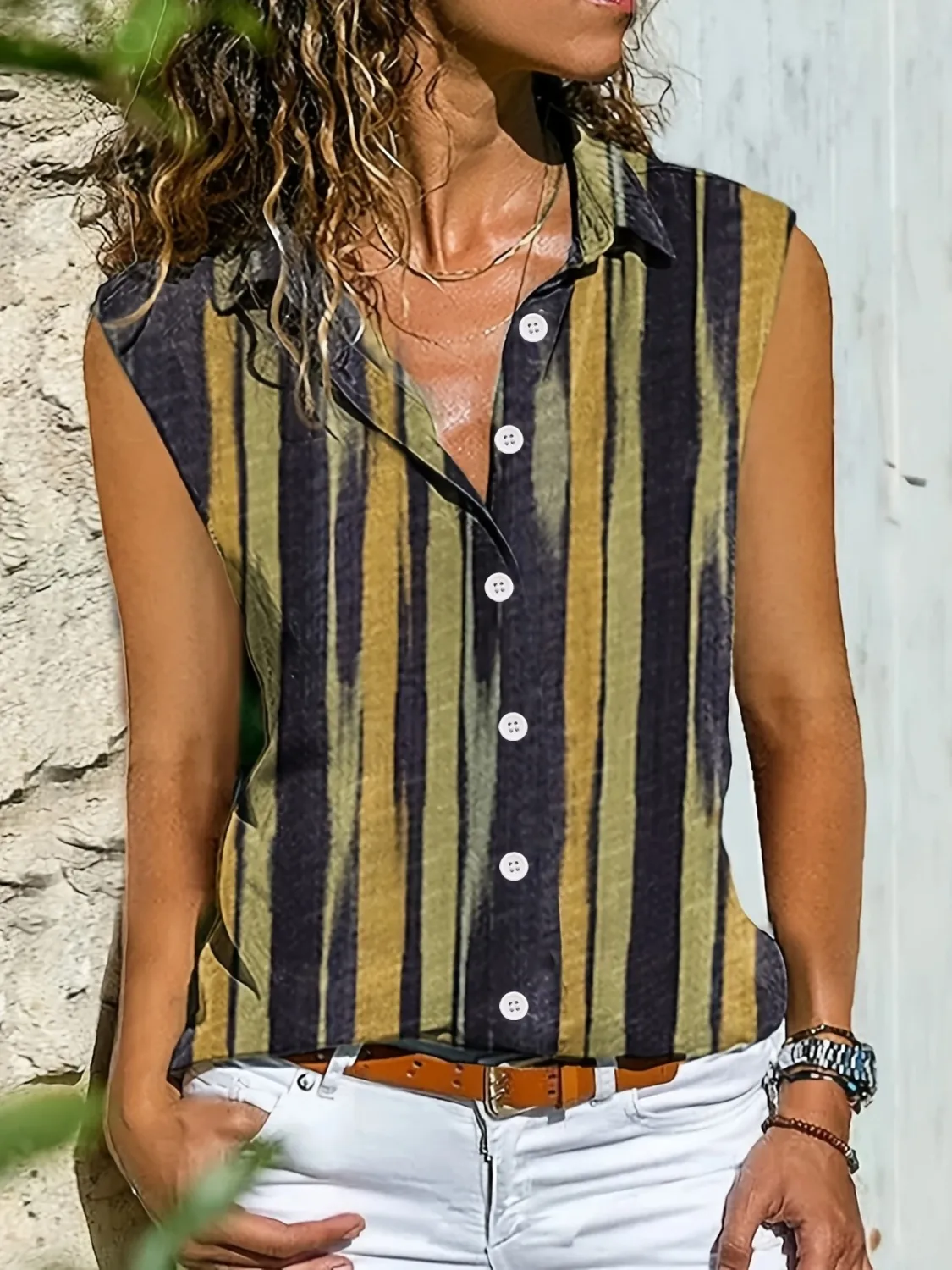 Button Detail Striped Sleeveless Shirt - Image 4