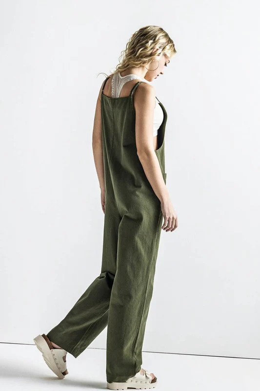 Button Down Sleeveless Overall Jumpsuit - Image 3