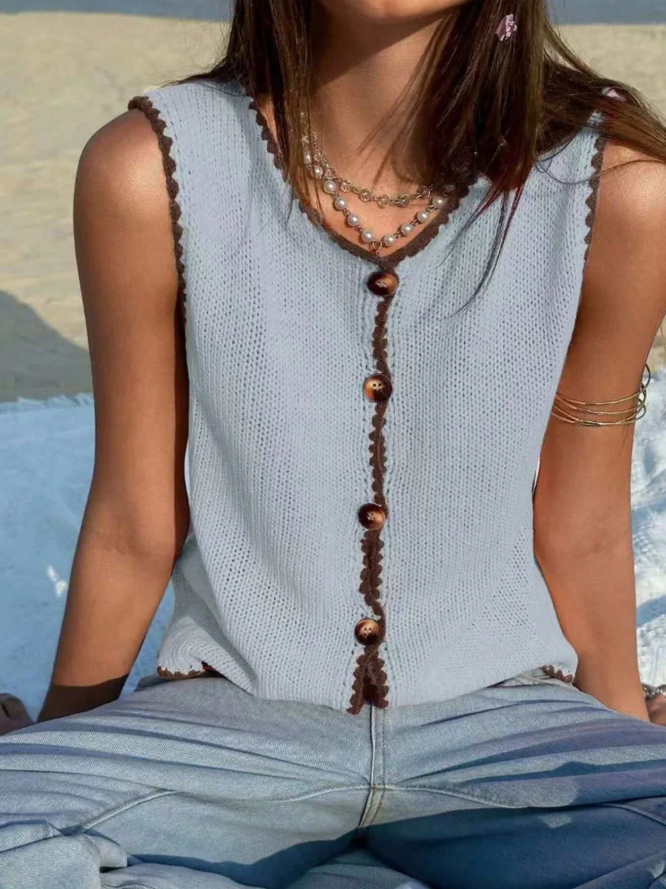 Button-Down Sweater Vest - Image 10