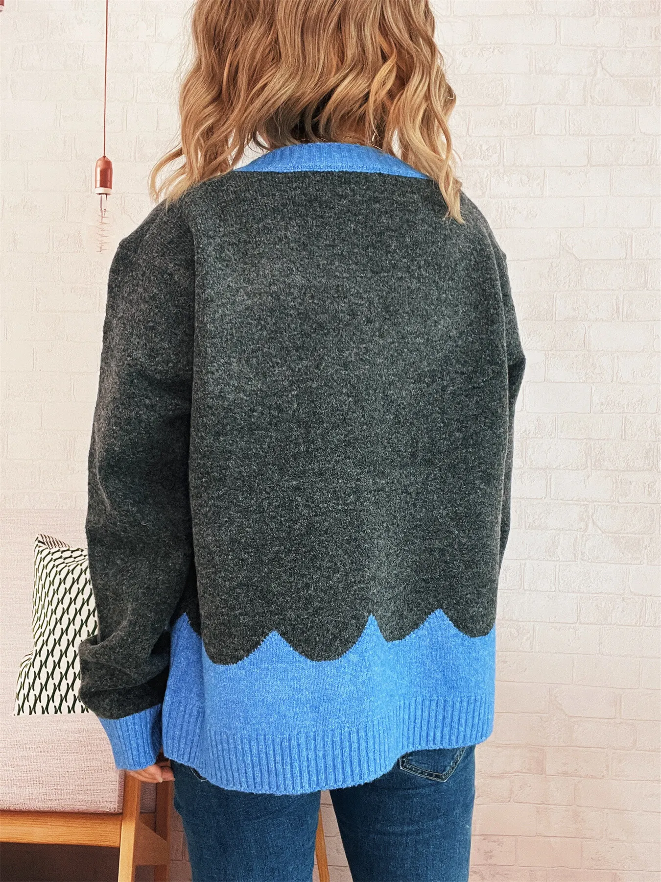Button-Front Contrast Trim Cardigan - Image 12
