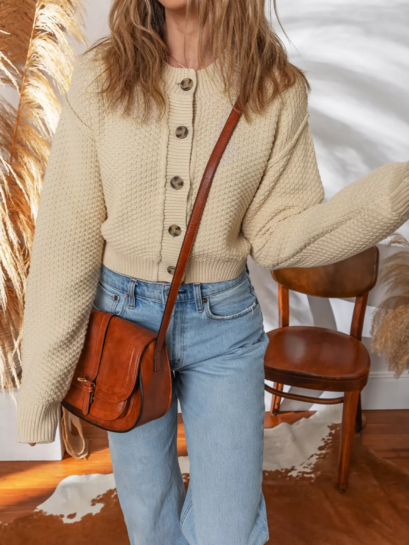 Button Front Cropped Cardigan - Image 4