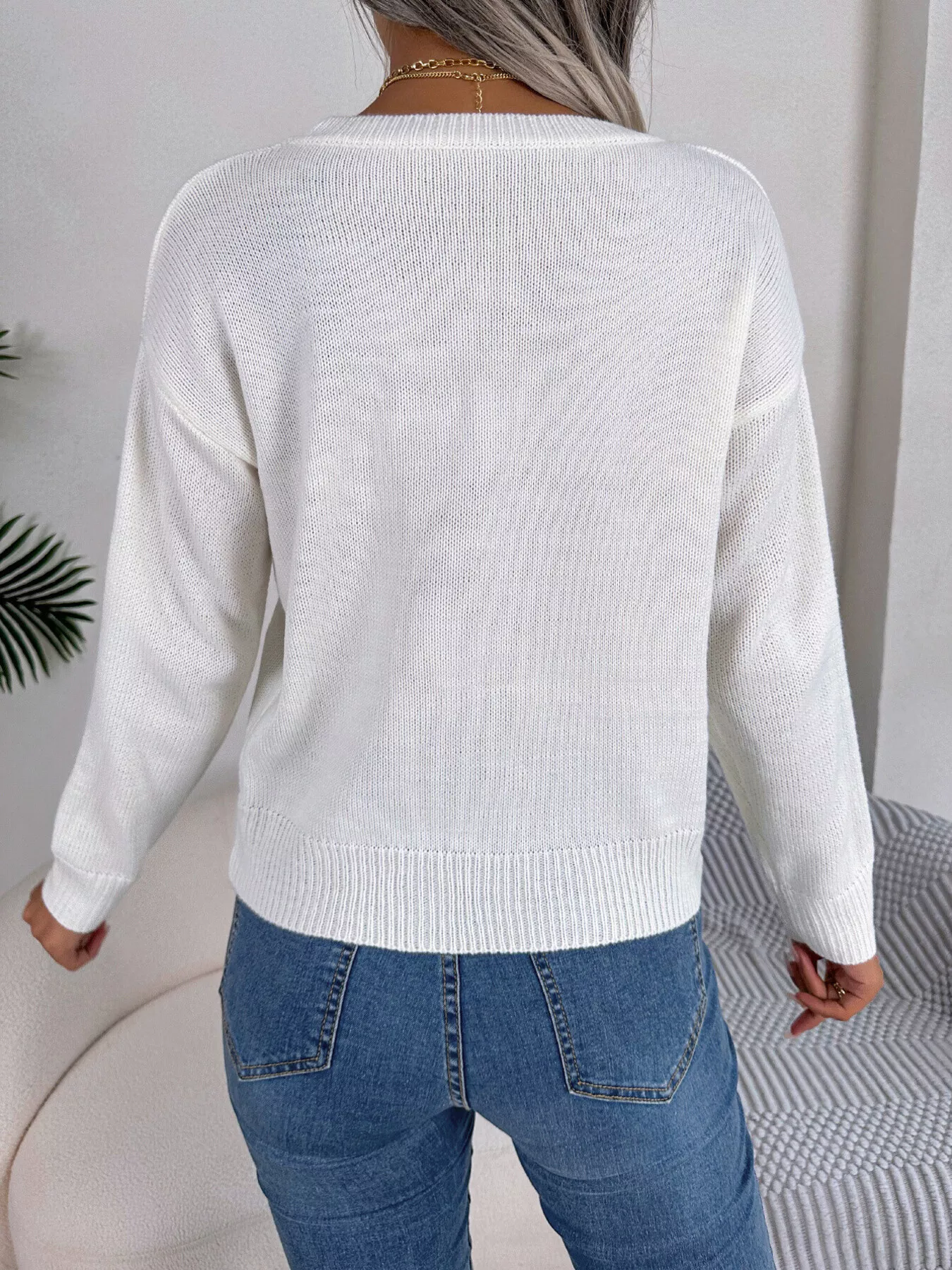 Cable Knit Heart Round Neck Sweater - Image 19