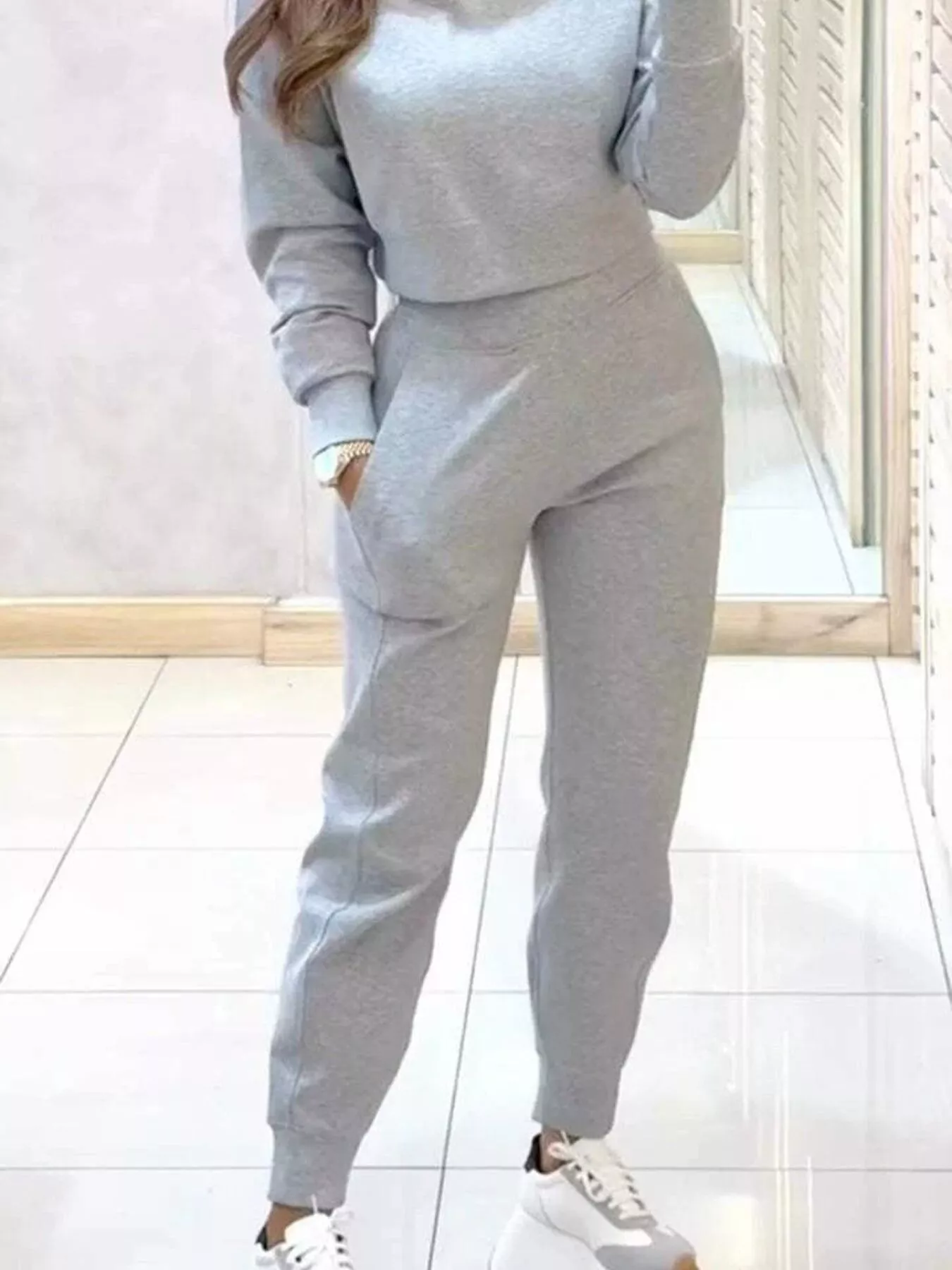Casual Chic Cropped Sweatshirt and Jogger Set - Image 13