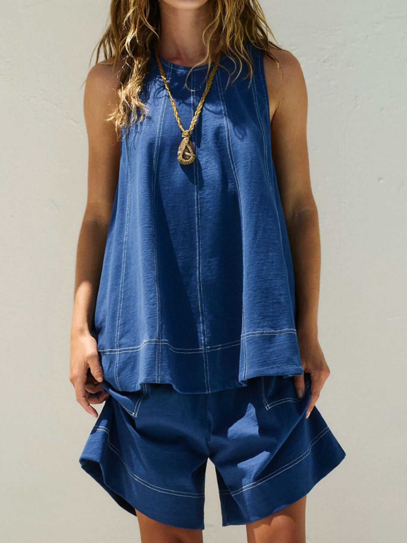 Casual Contrast Stitch Denim Tank Top and Shorts Set - Image 5