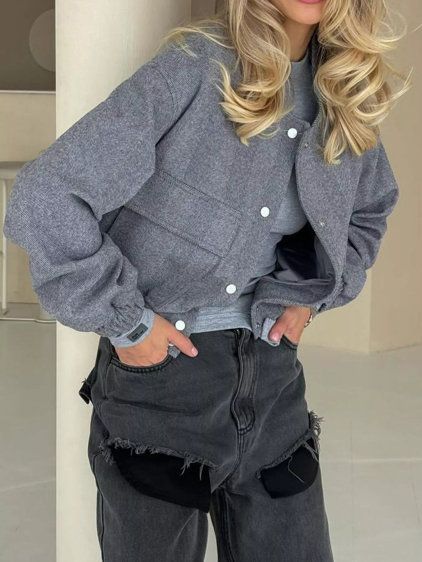 Casual Cropped Snap-Down Jacket - Image 5