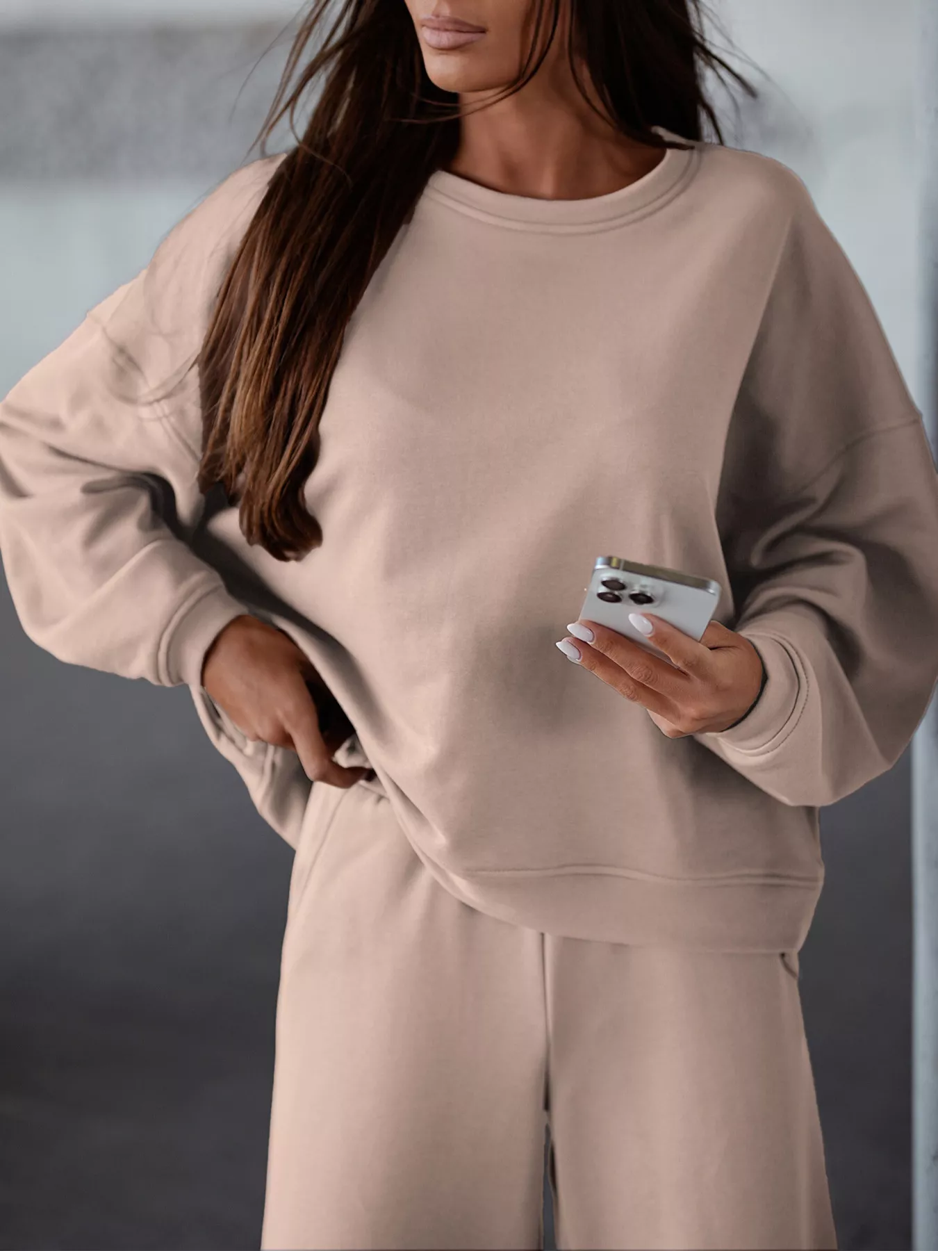Casual Loose Fit Top and Pants Two-Piece Set - Image 4