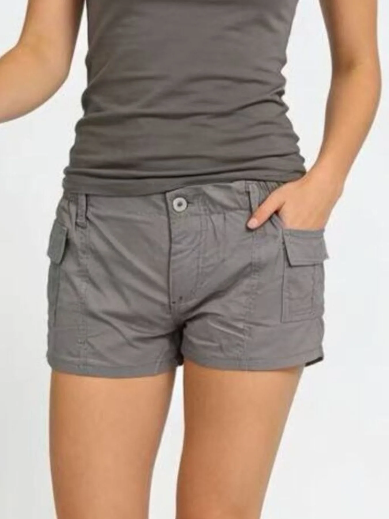 Casual Pocketed Shorts - Image 2