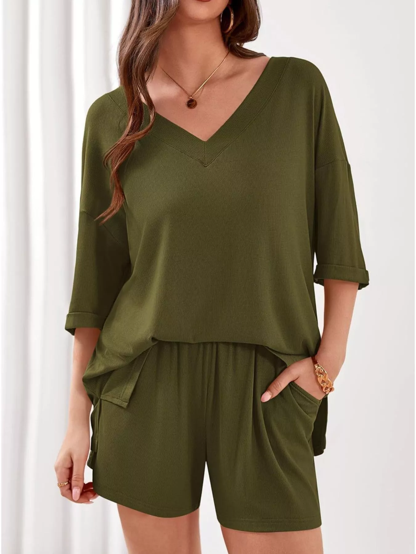 Casual Solid Color V-Neck Top & Shorts Set - Image 12