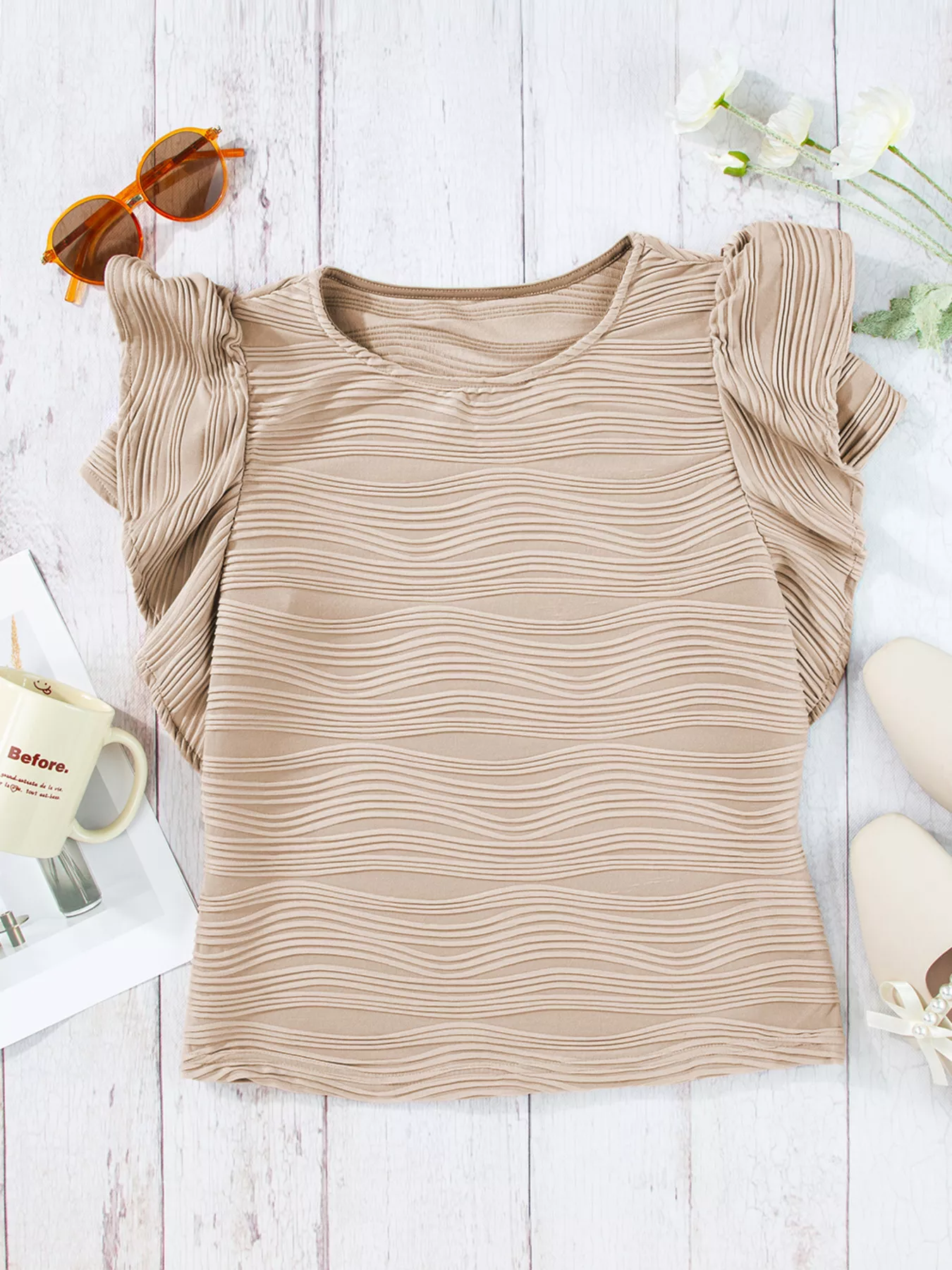 Casual Wavy Textured Ruffle Sleeve Top - Image 5