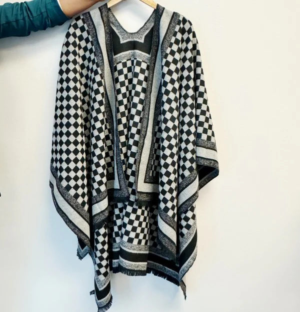 Checker Chic Ruana - Image 4