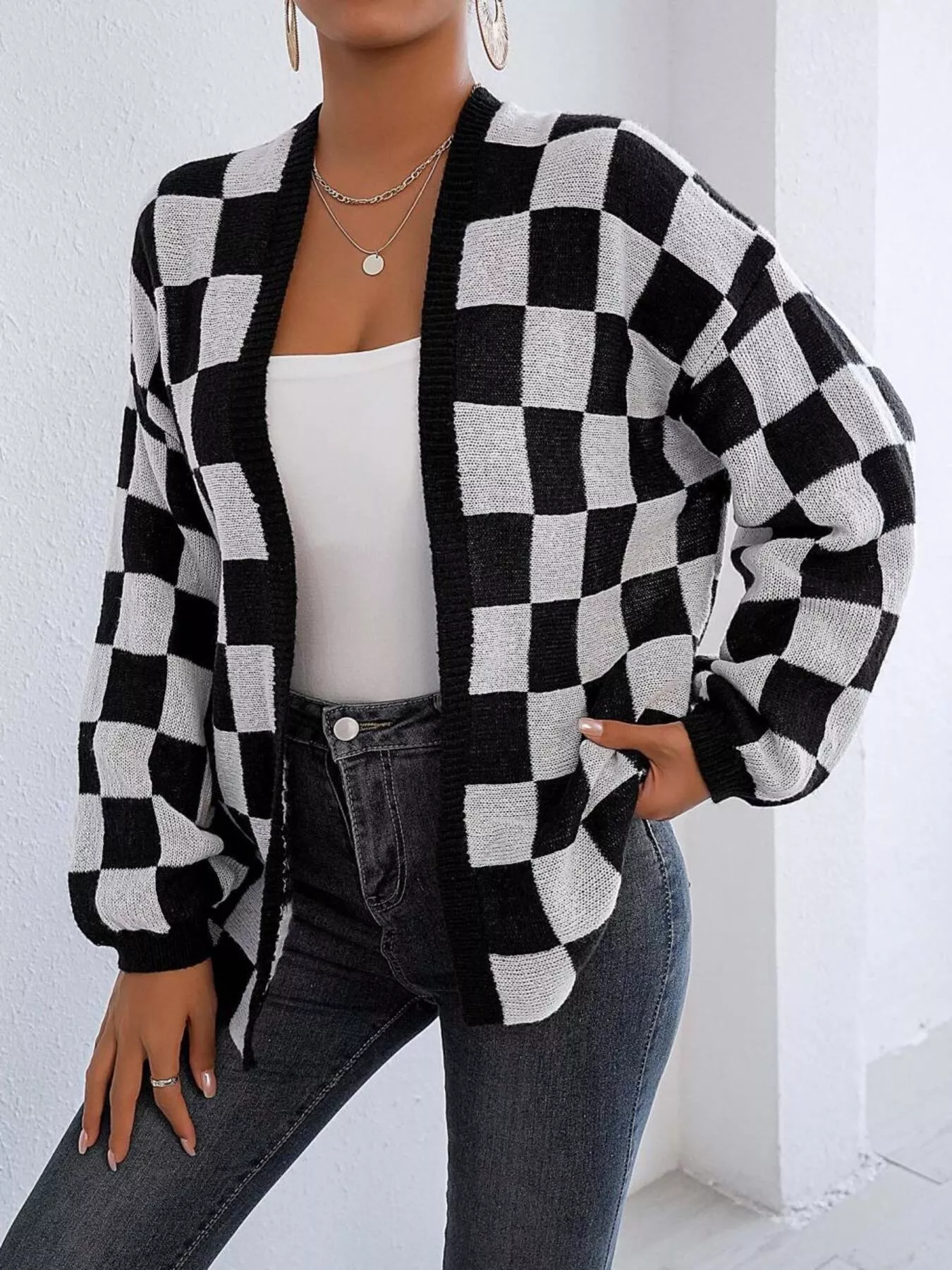 Checkerboard Pattern Open Front Knit Cardigan - Image 3