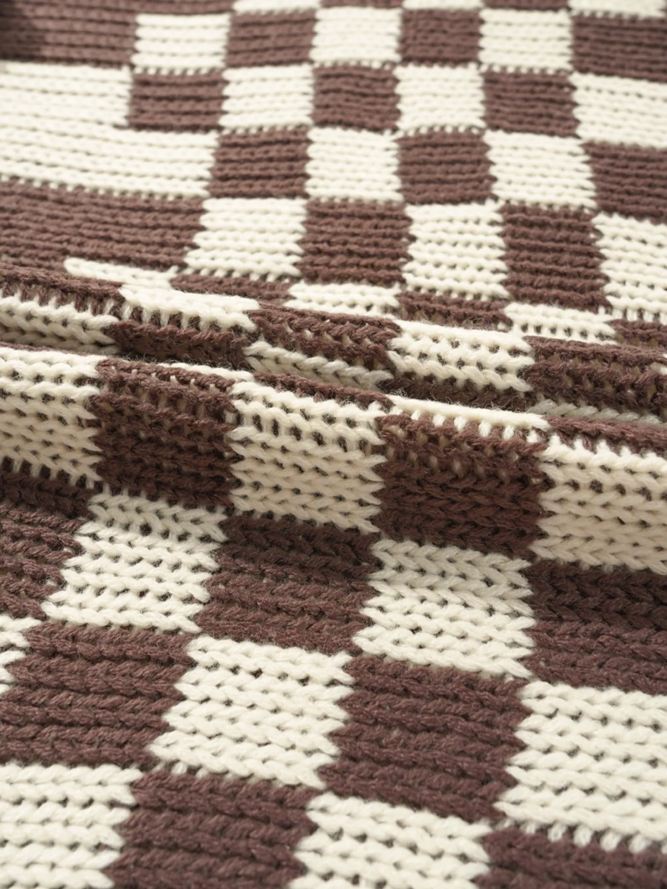 Checkerboard Pattern Sweater Cardigan - Image 9