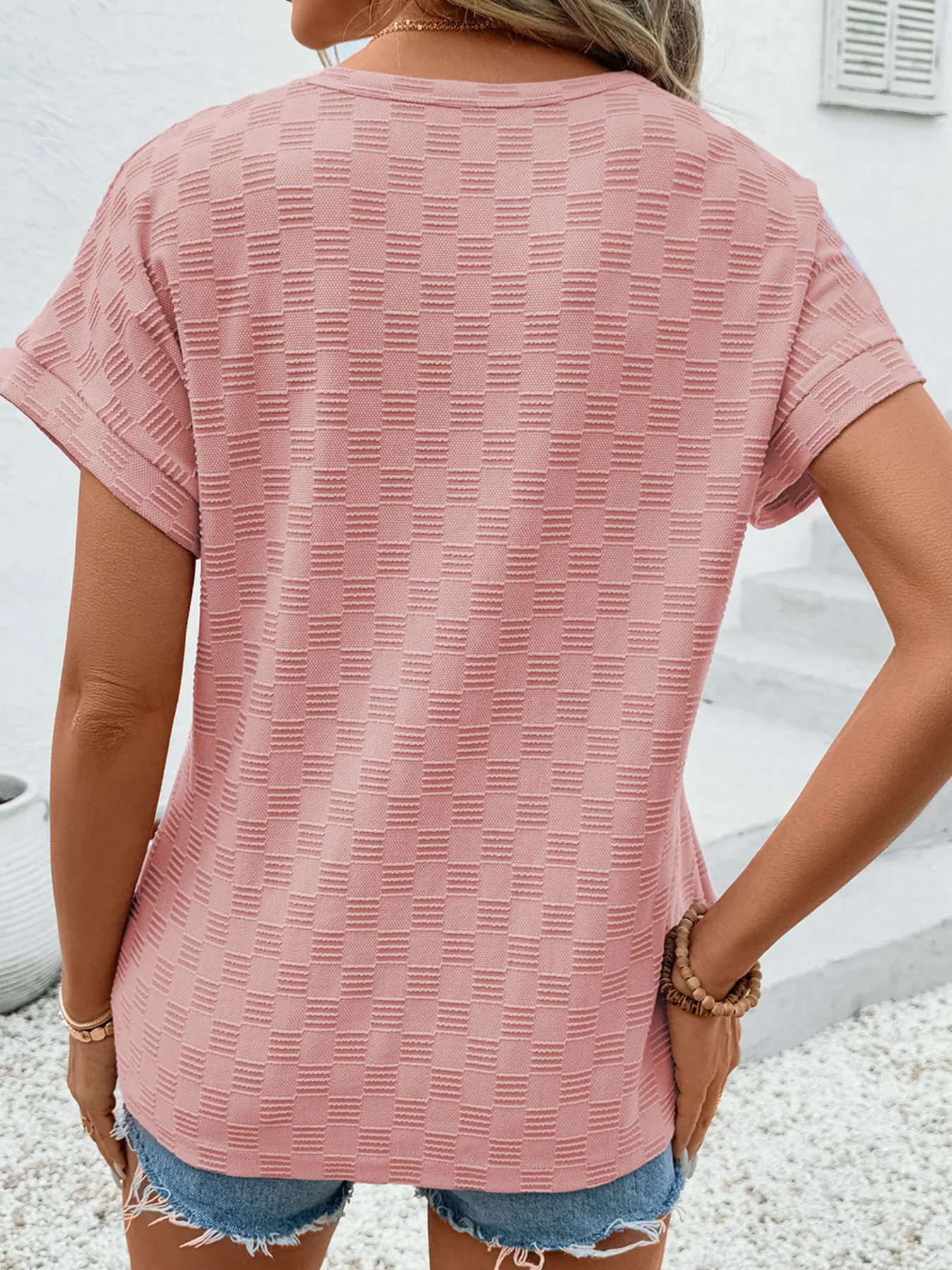 Checkered Textured Round Neck T-Shirt - Image 2