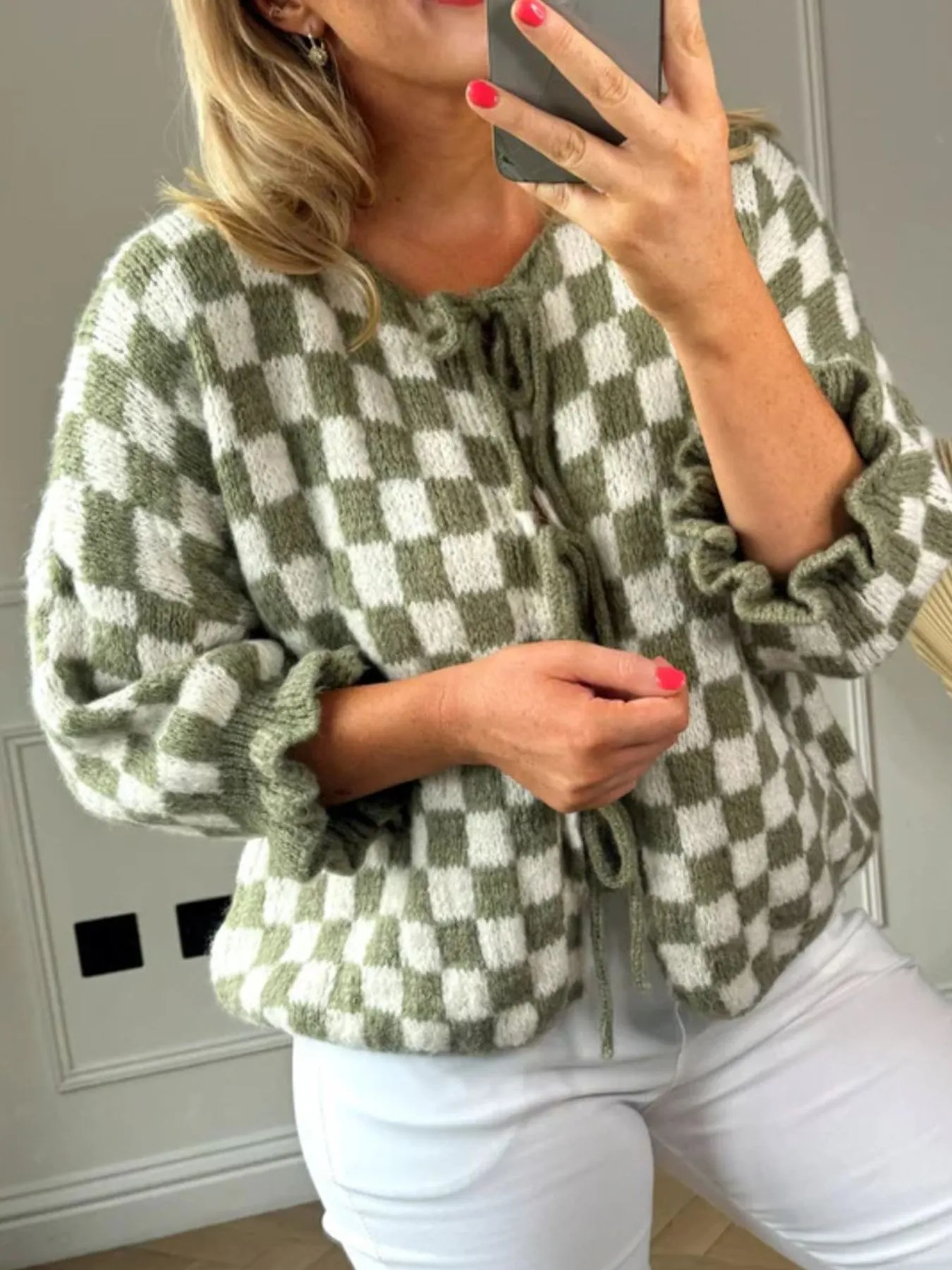 Checkered Tie-Front Knit Cardigan - Image 5