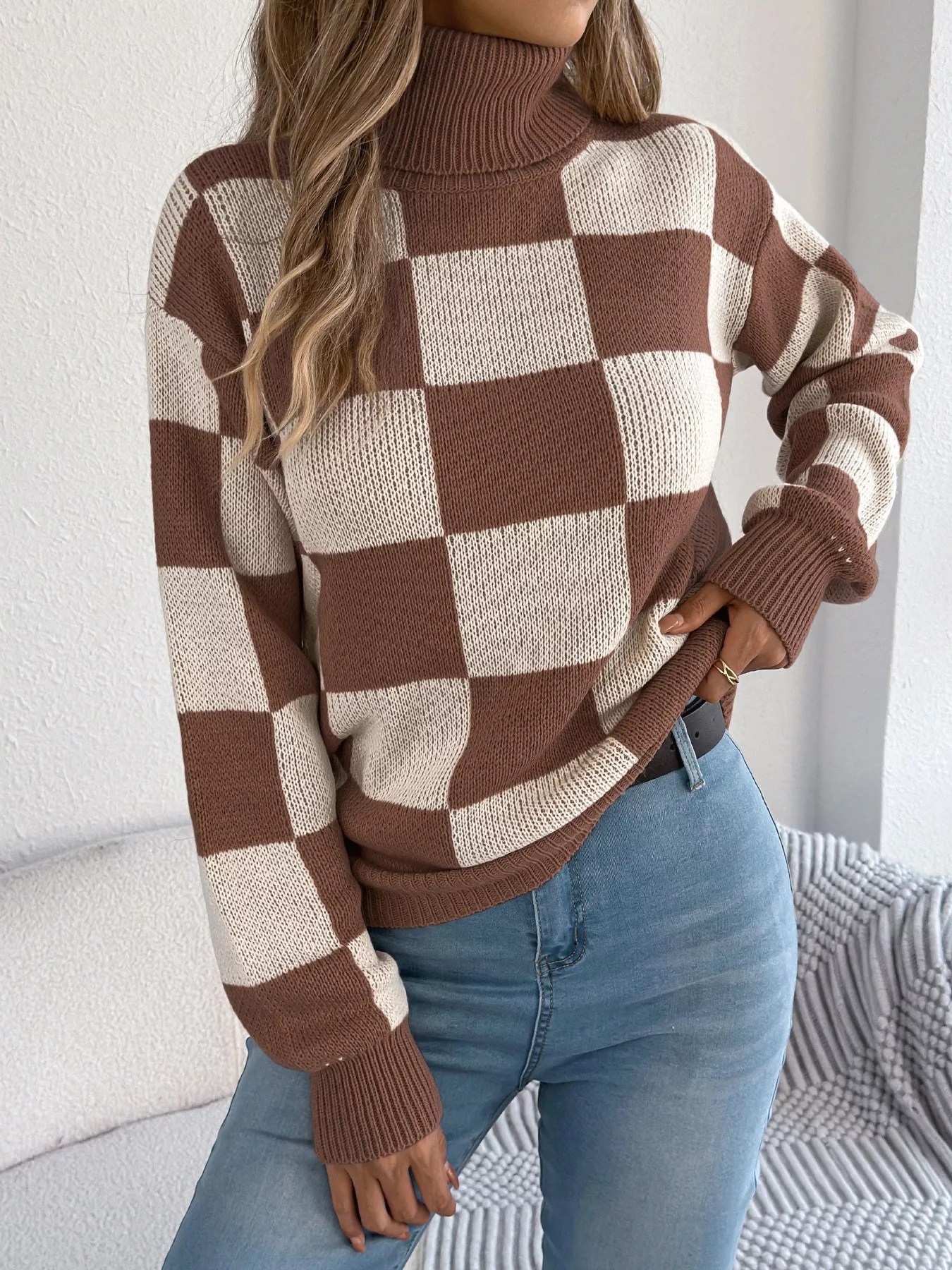 Checkered Turtleneck Long Sleeve Sweater - Image 12