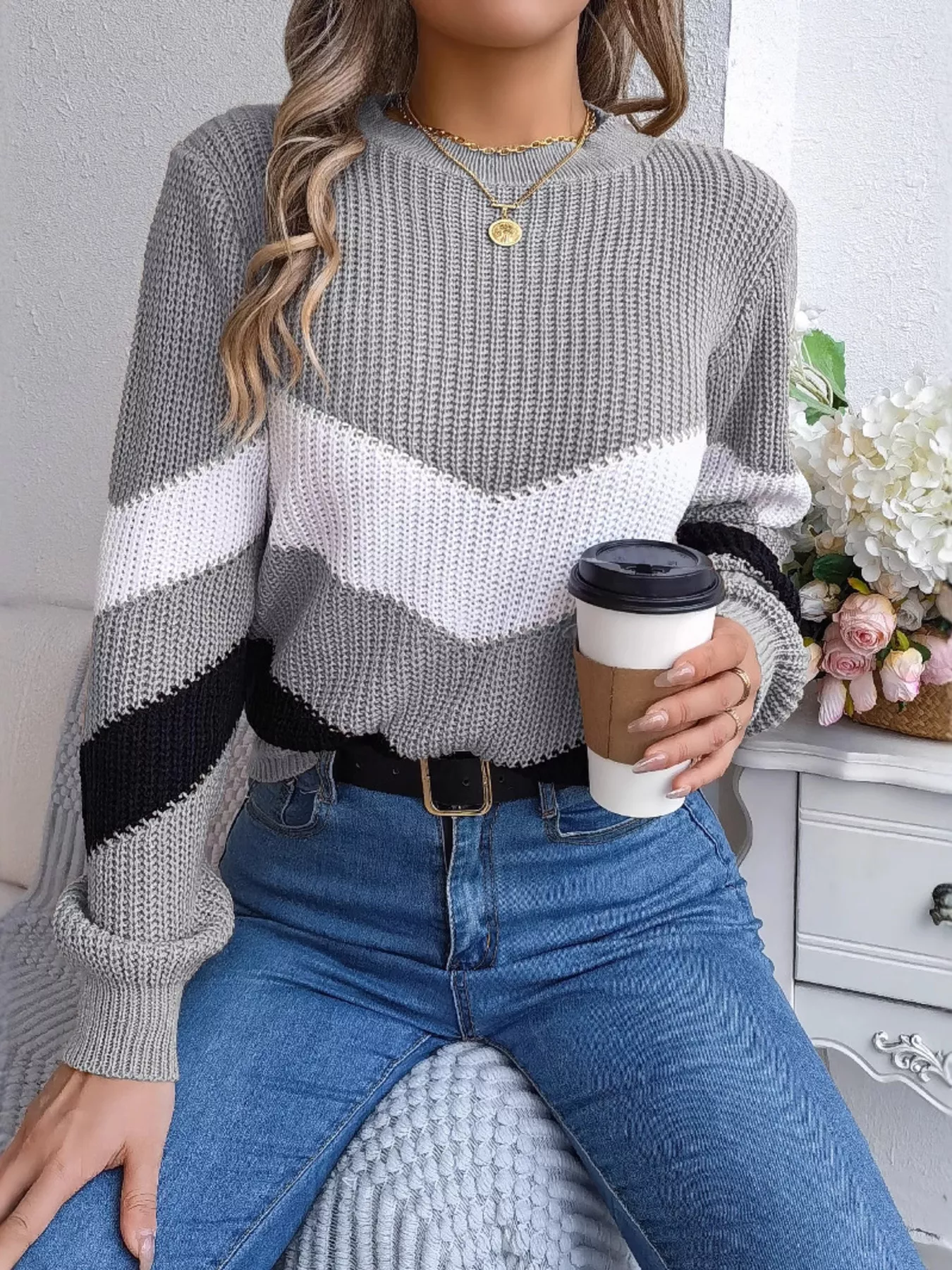 Chevron Stripe Color Block Round Neck Sweater - Image 9