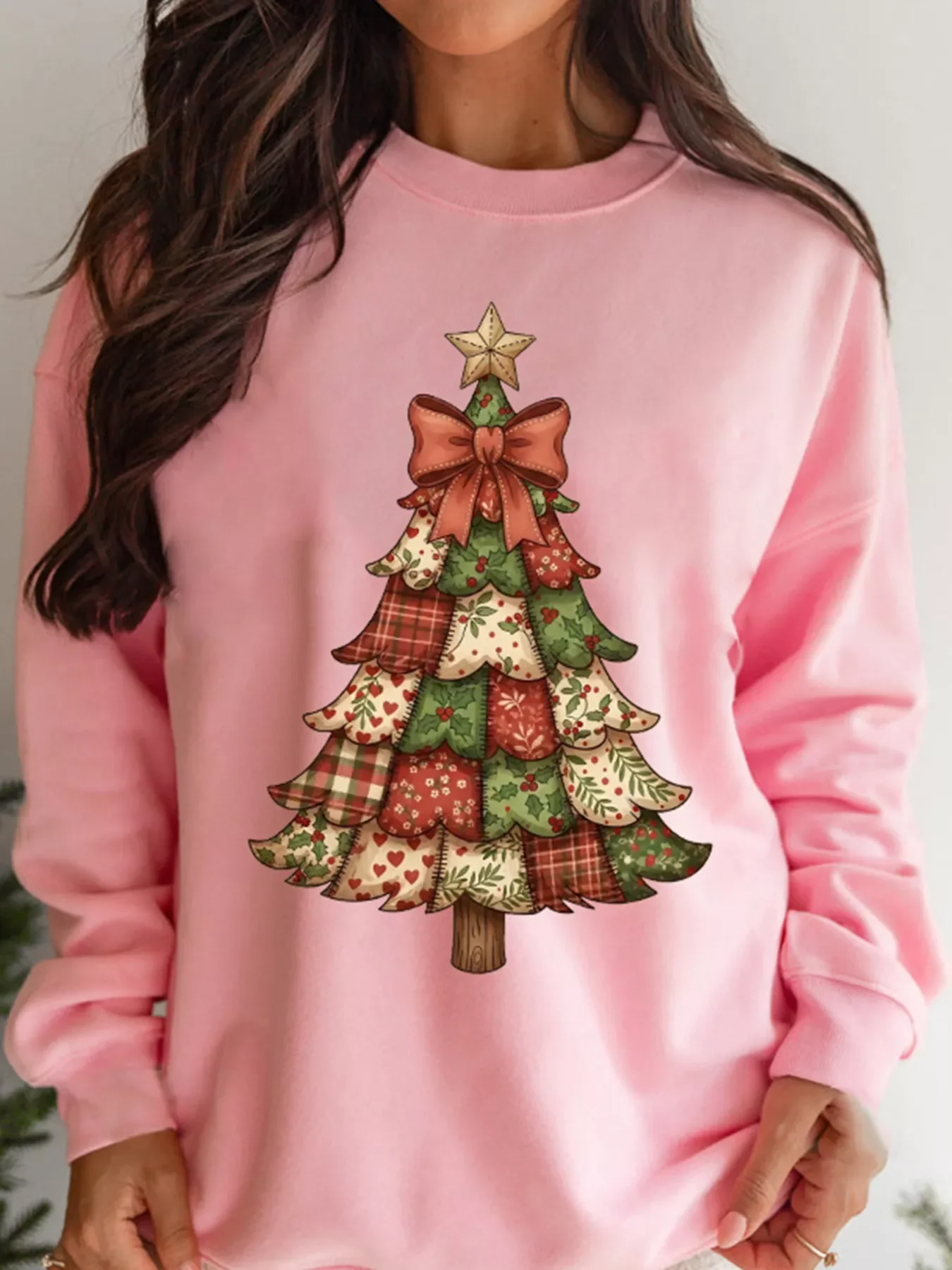 Christmas Tree Graphic Long Sleeve Sweatshirt - Image 4