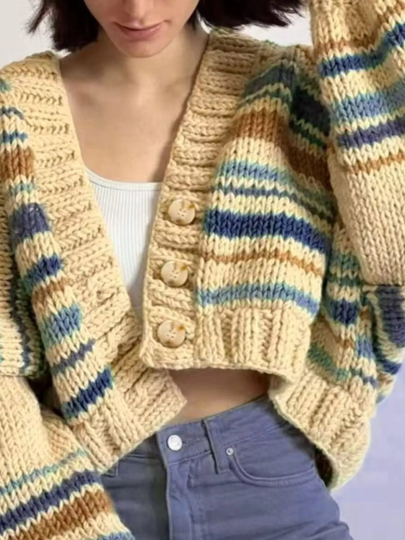 Chunky Knit Striped Cropped Cardigan - Image 7