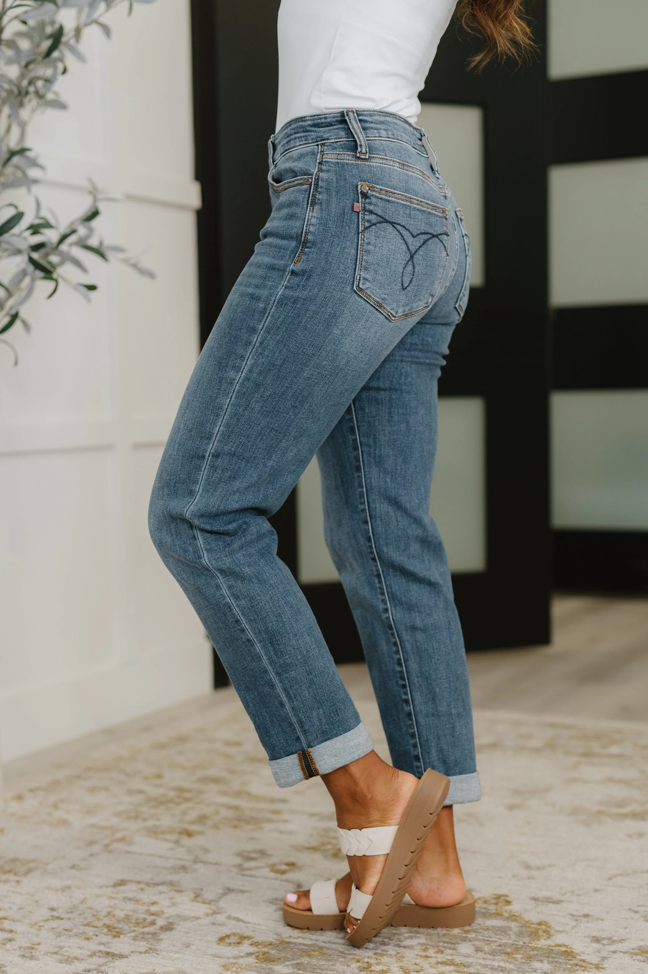 Colette Mid Rise Boyfriend Classic Cuffed - Image 3