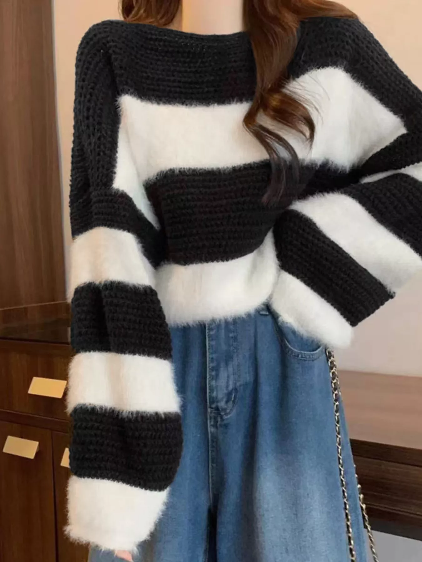 Color Block Dropped Shoulder Sweater - Image 8