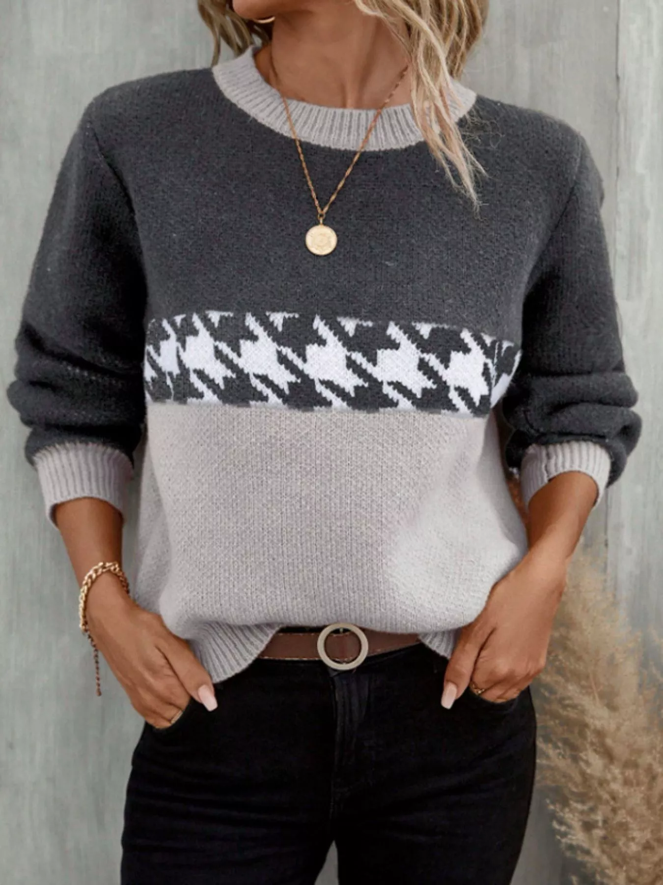 Color Block Houndstooth Sweater - Image 6