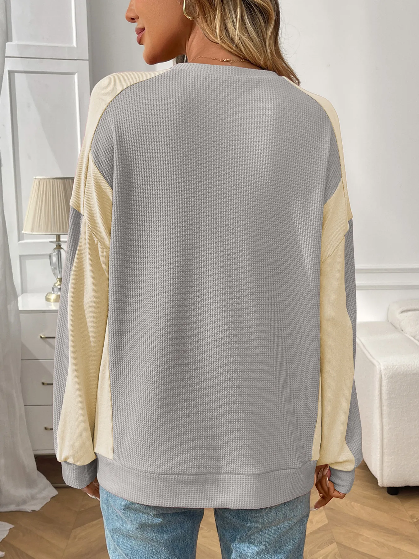 Color Block Long Sleeve Sweatshirt - Image 16