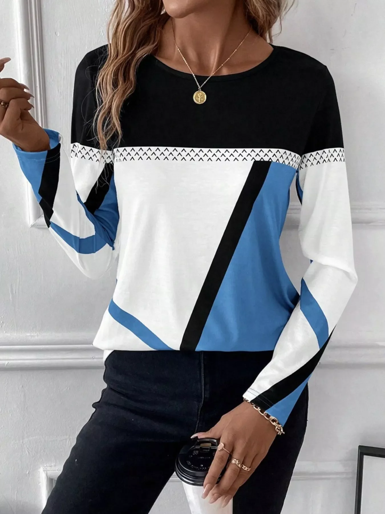 Color Block Long Sleeve T-Shirt - Image 13