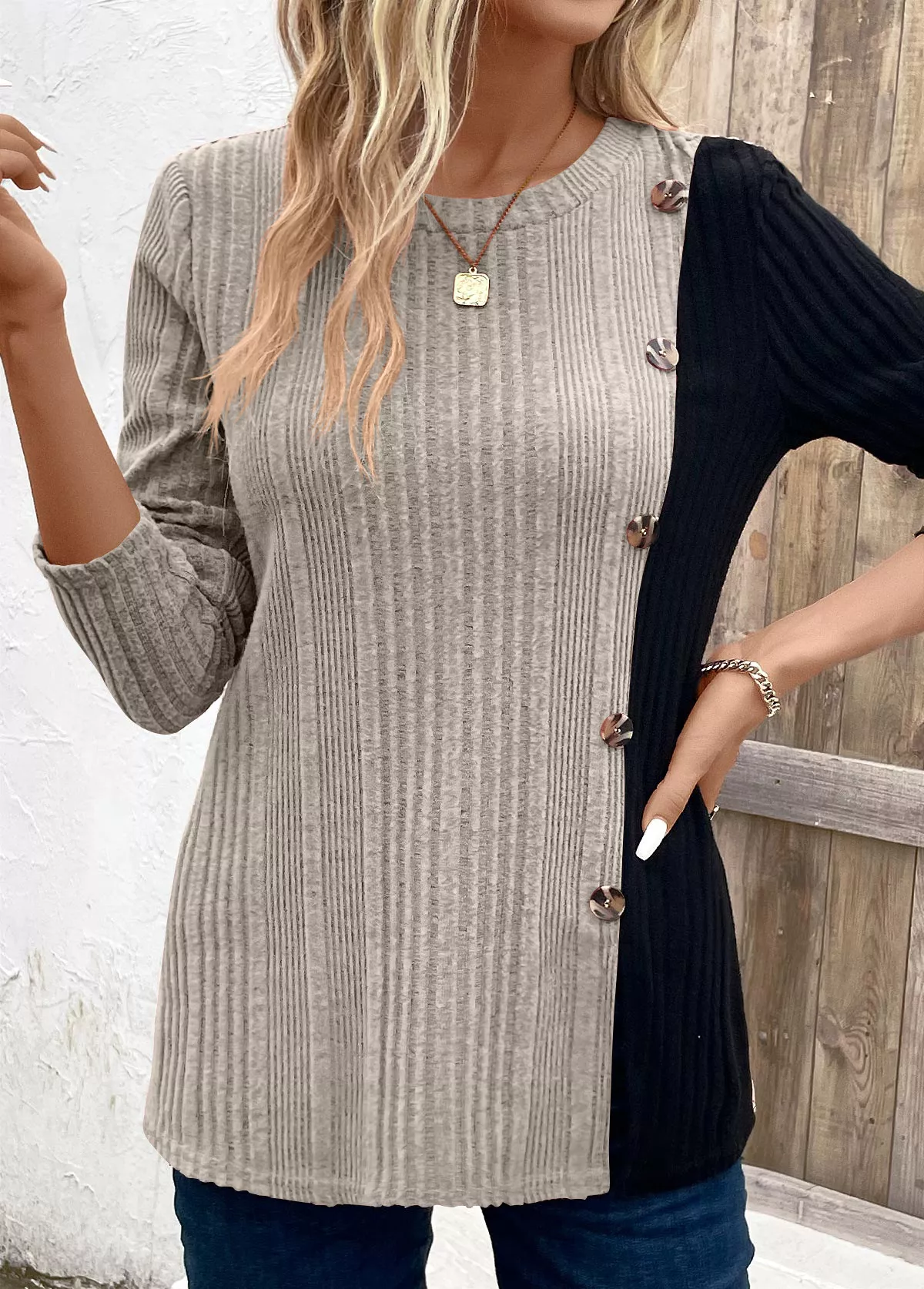 Color Block Ribbed Knit Decor Button T-Shirt - Image 5