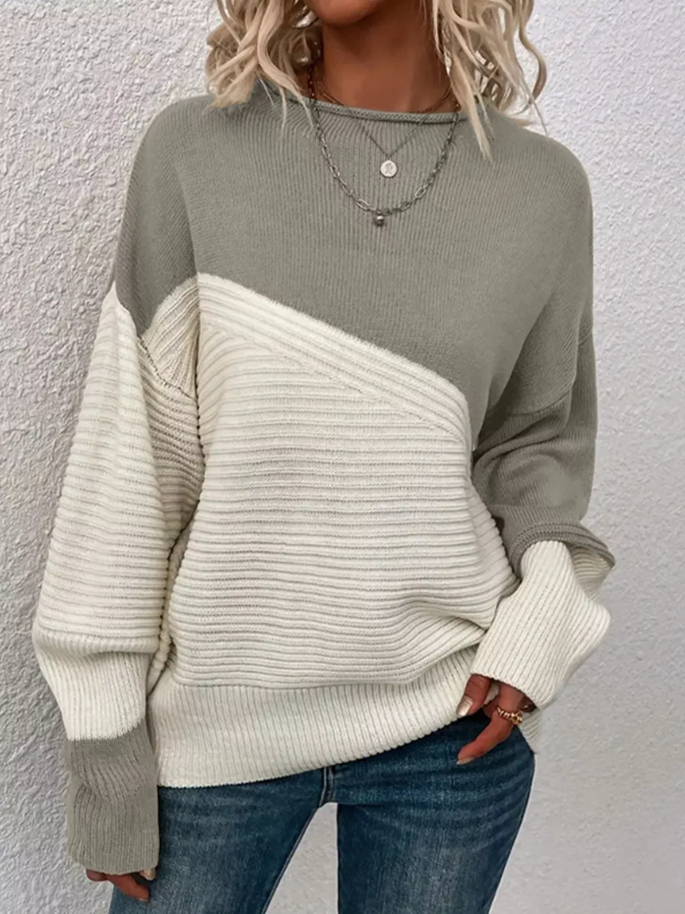 Color Block Ribbed Knit Sweater - Image 16
