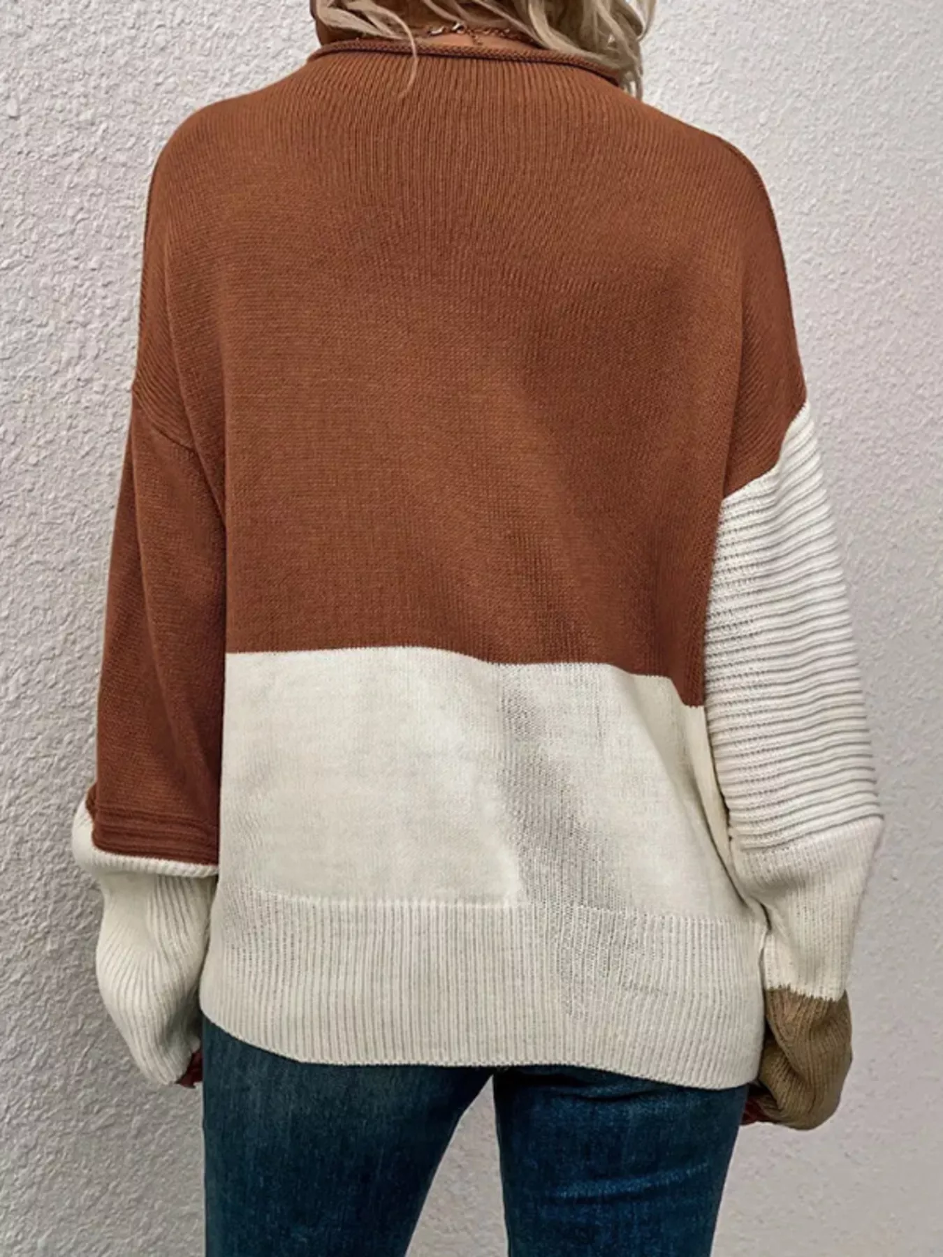Color Block Ribbed Knit Sweater - Image 4