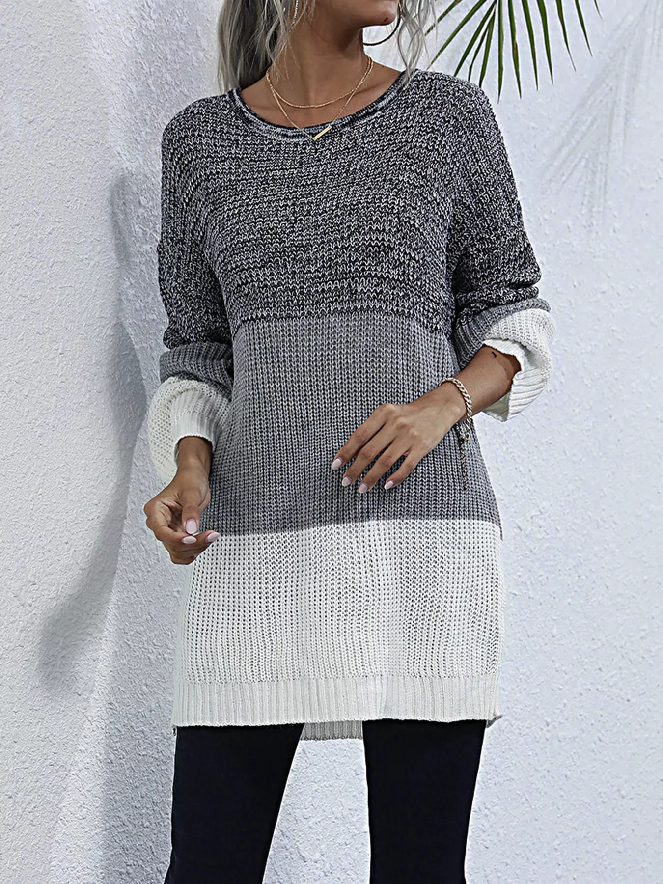 Color Block Round Neck Oversized Sweater - Image 9